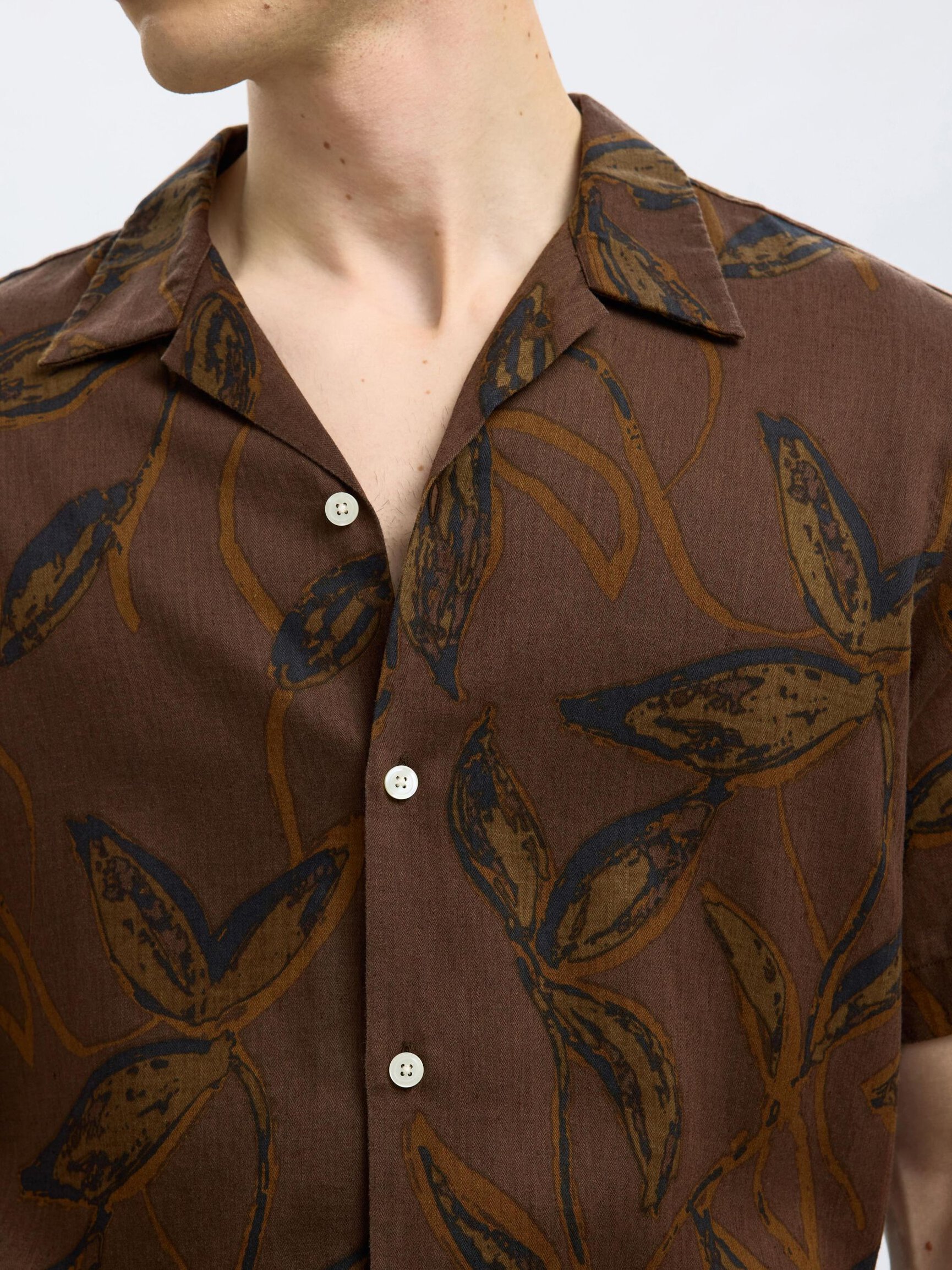 KOSZULA Z KRÓTKIM RĘKAWEM