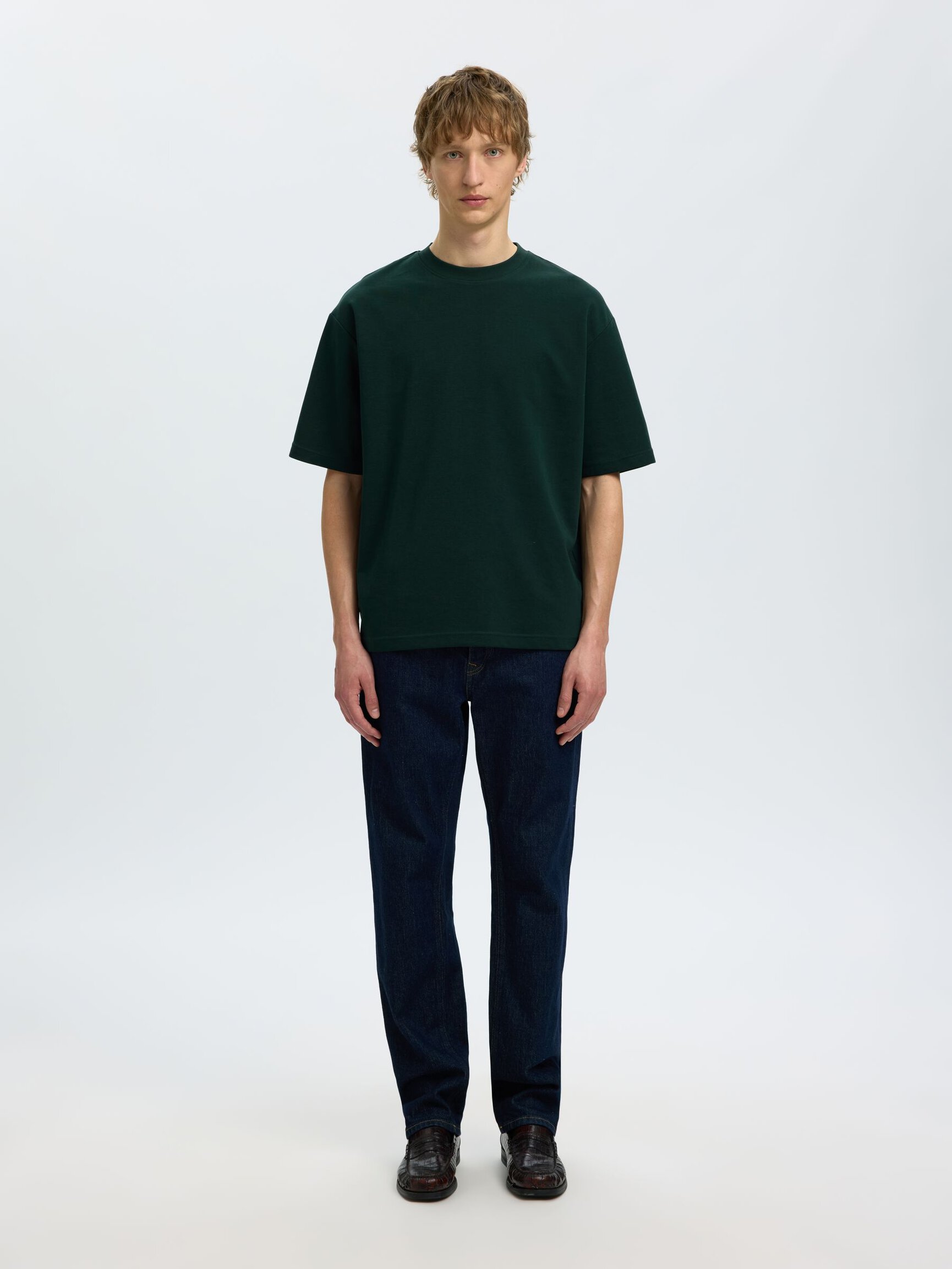 LOOSE FIT T-SHIRT