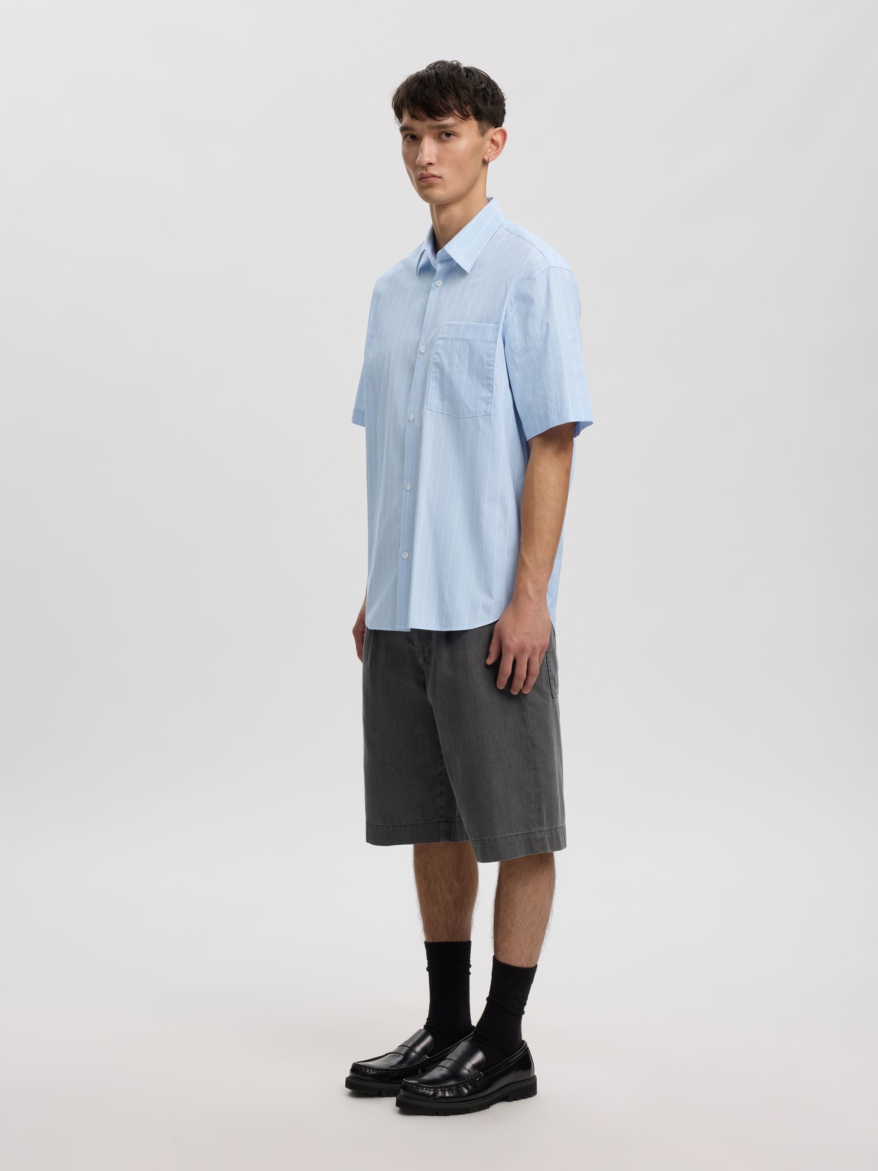 STRIPED SHORT SLEEVED SHIRT