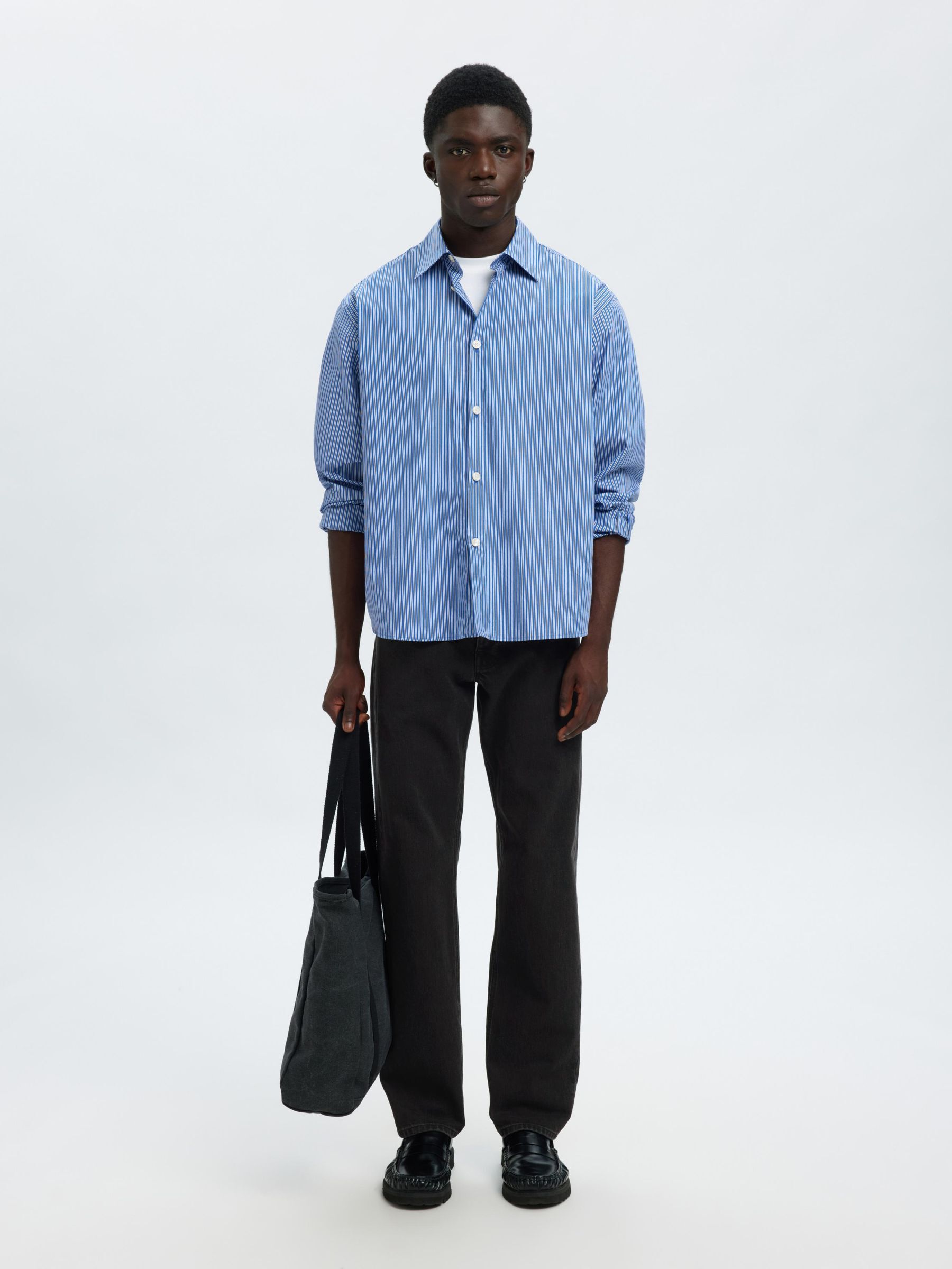 190 TAPERED FIT JEANS