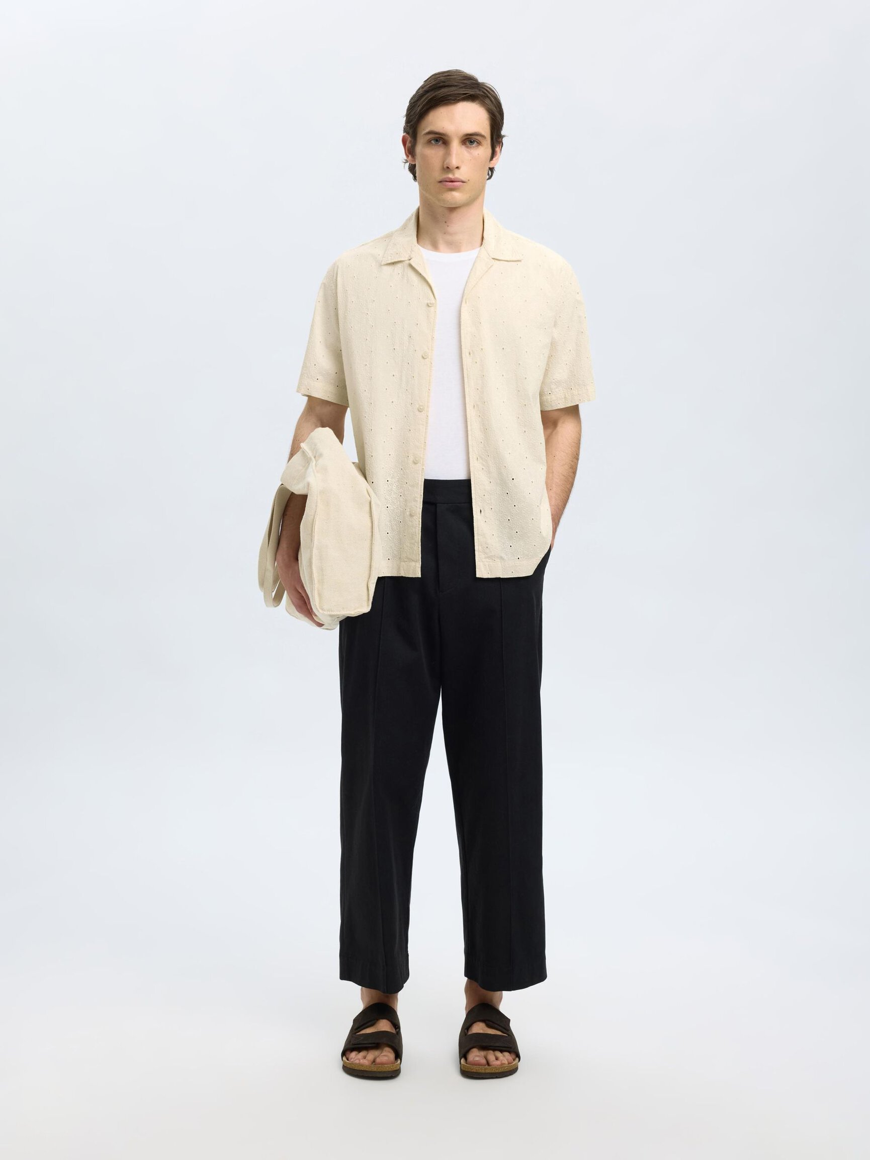 KOSZULA Z KRÓTKIM RĘKAWEM