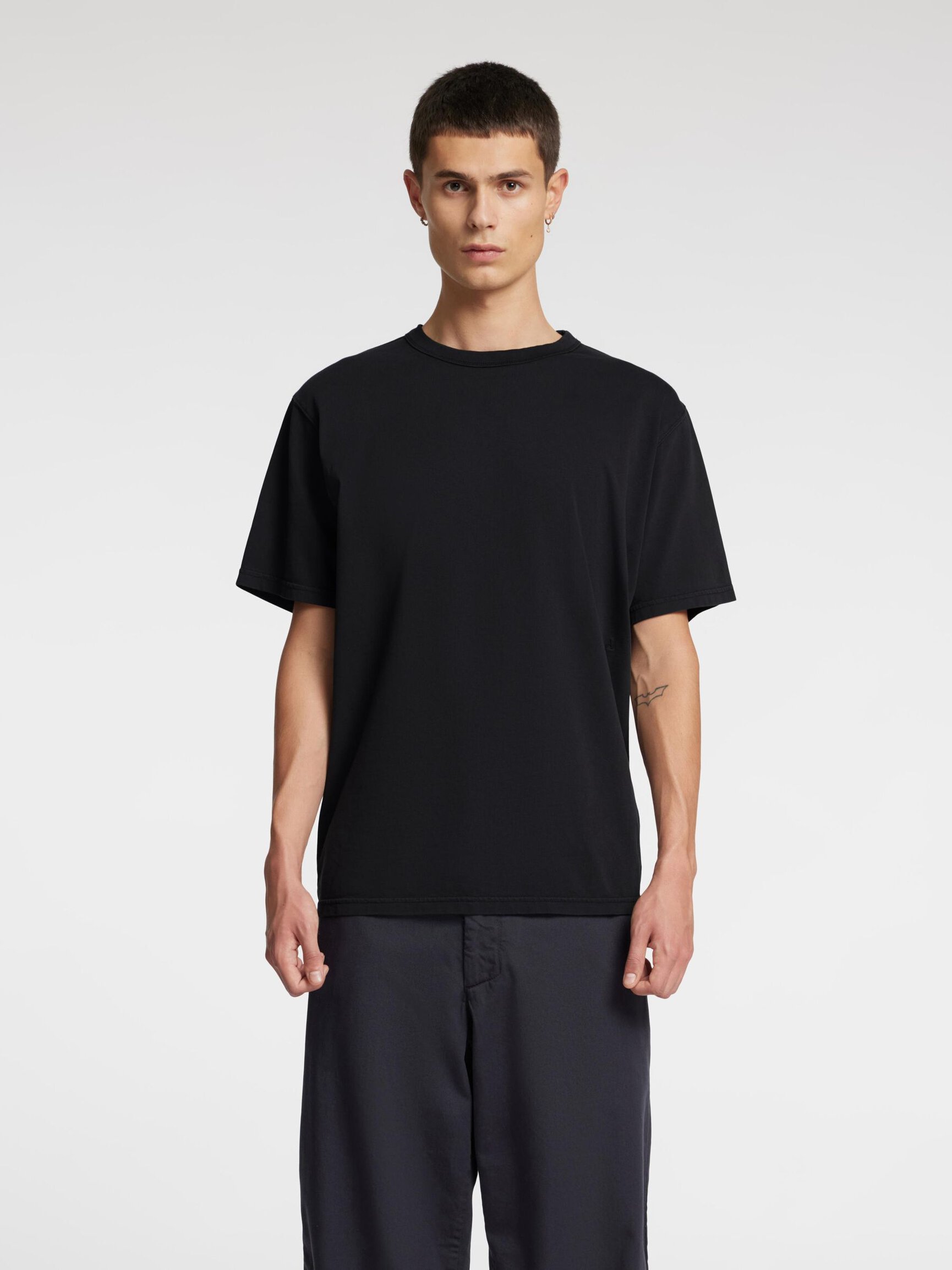 COTTON SHORT-SLEEVED T-SHIRT