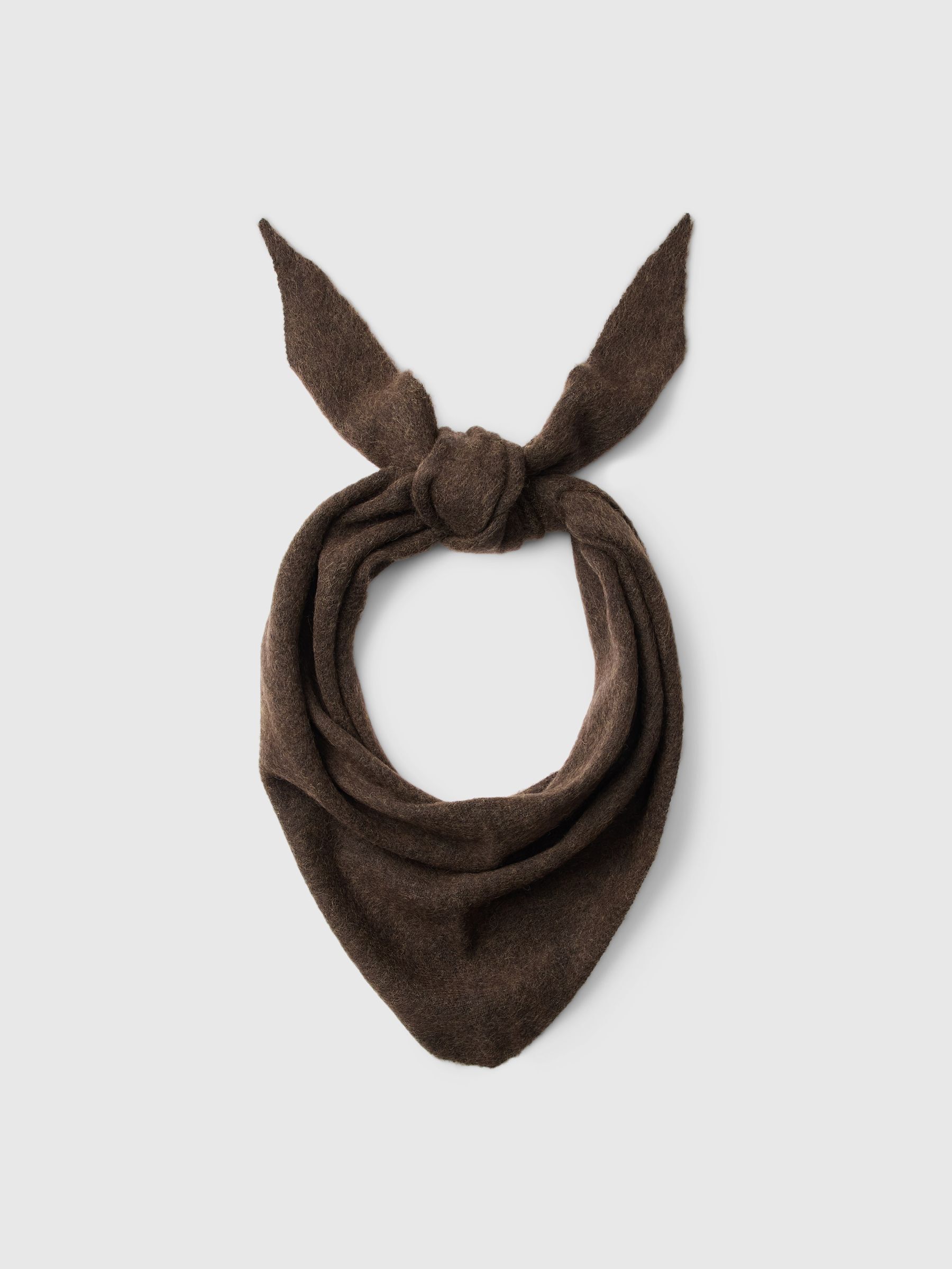 TRIANGLE SCARF