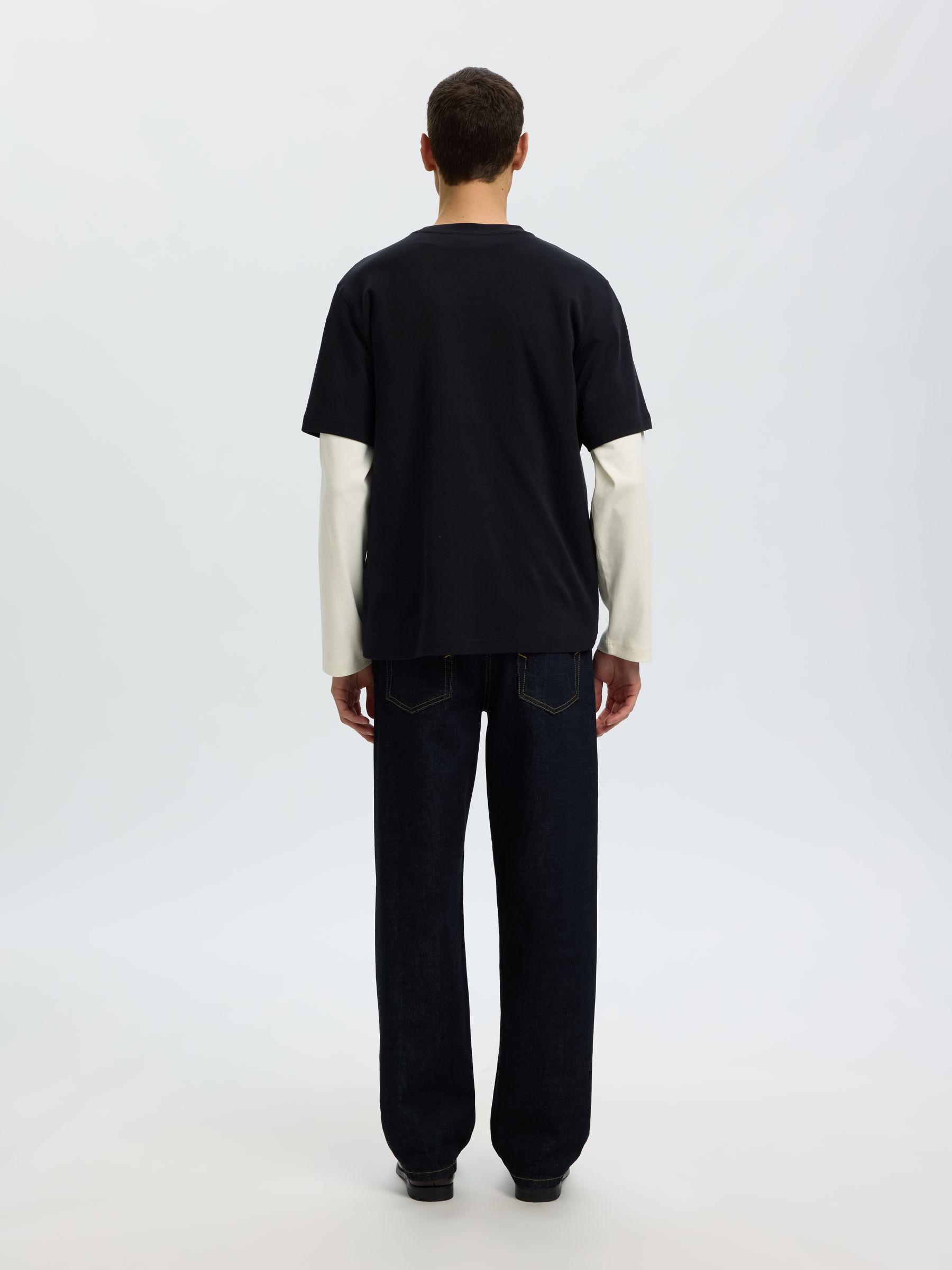 REGULAR FIT T-SHIRT