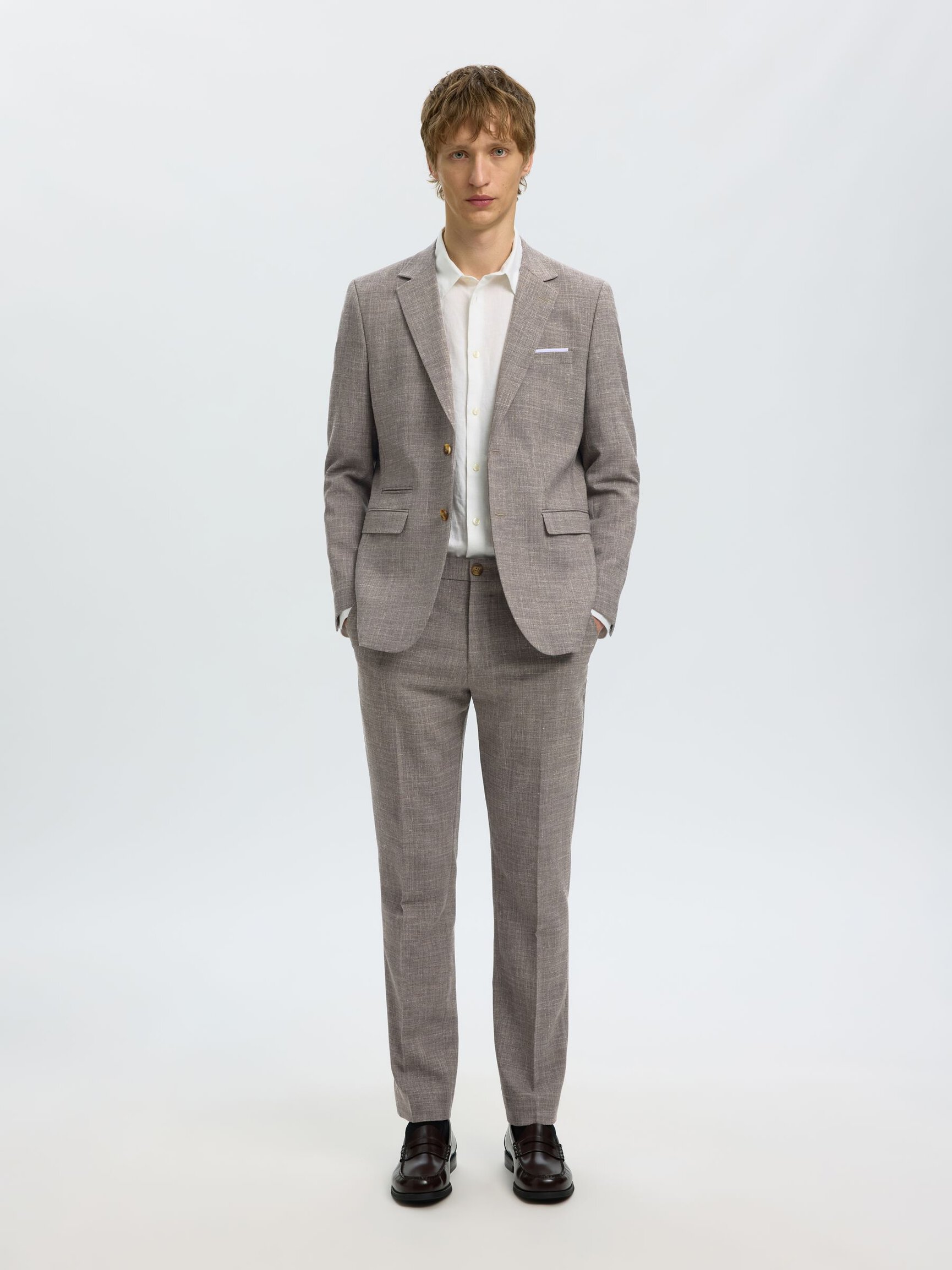 SLIM FIT SINGLE-BREASTED BLAZER