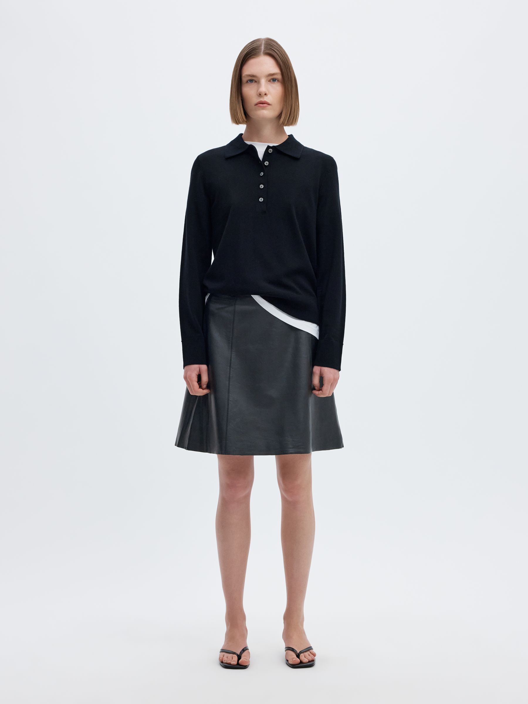 MINI LEATHER SKIRT