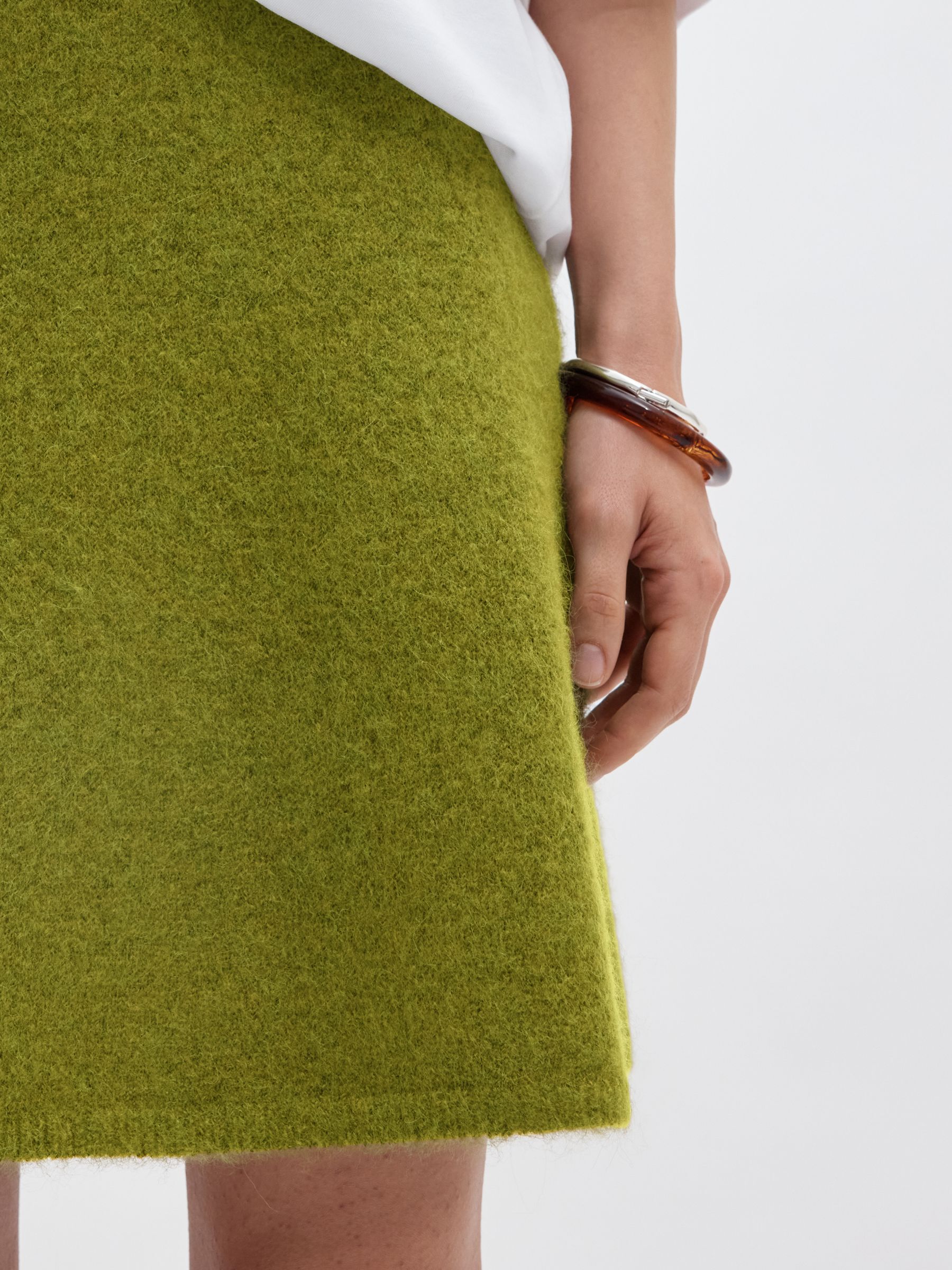 BRUSHED KNITTED SKIRT