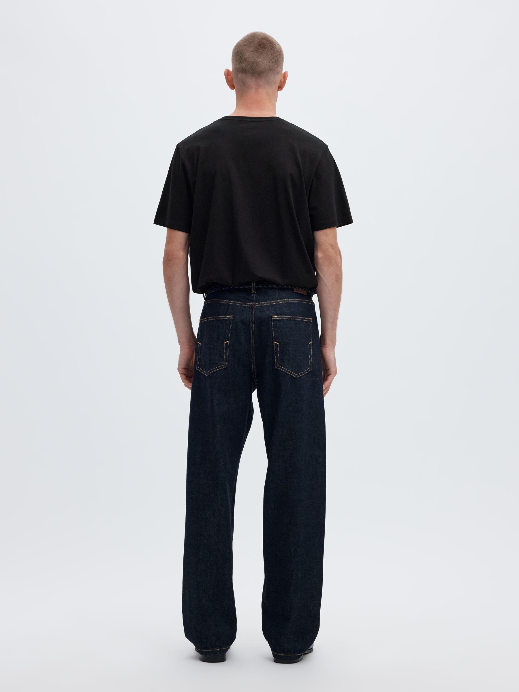 REGULAR T-SHIRT