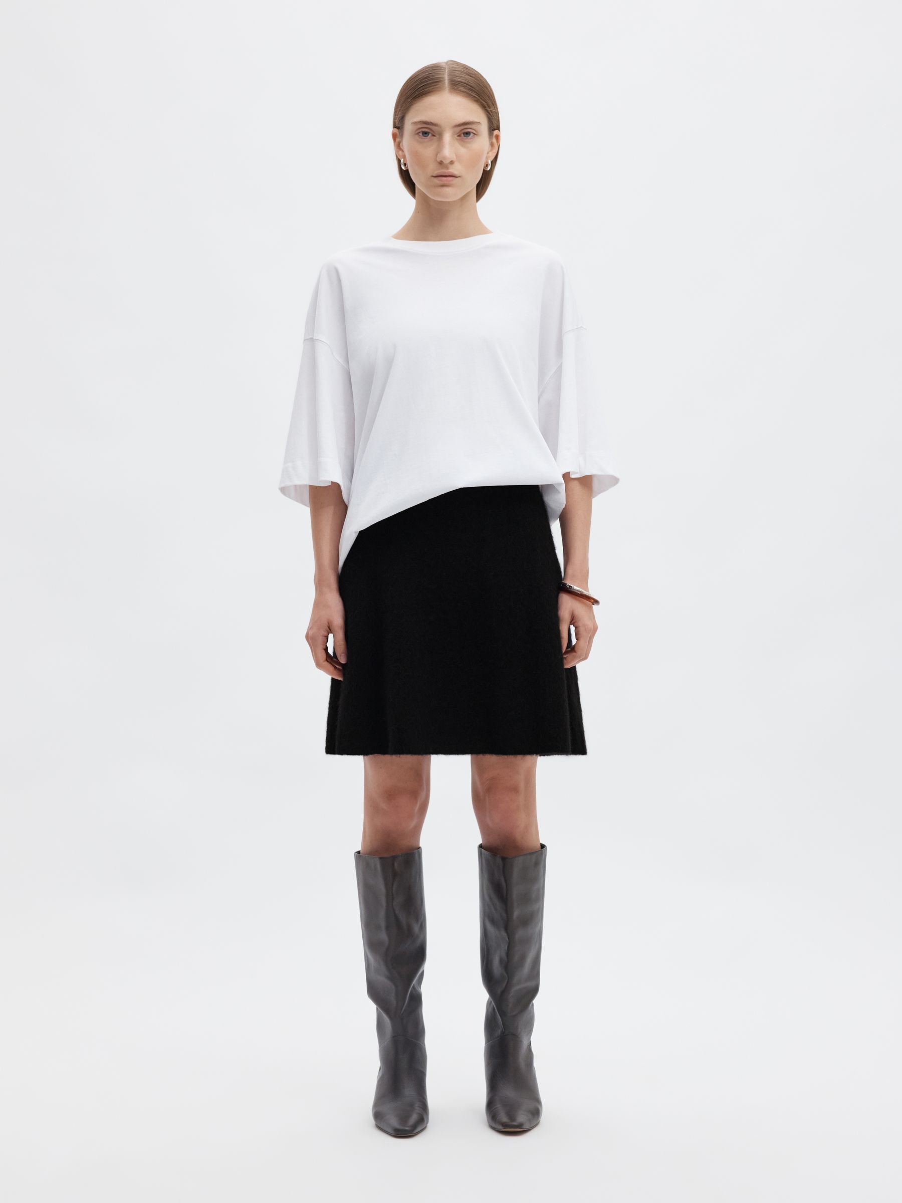 BRUSHED KNITTED SKIRT