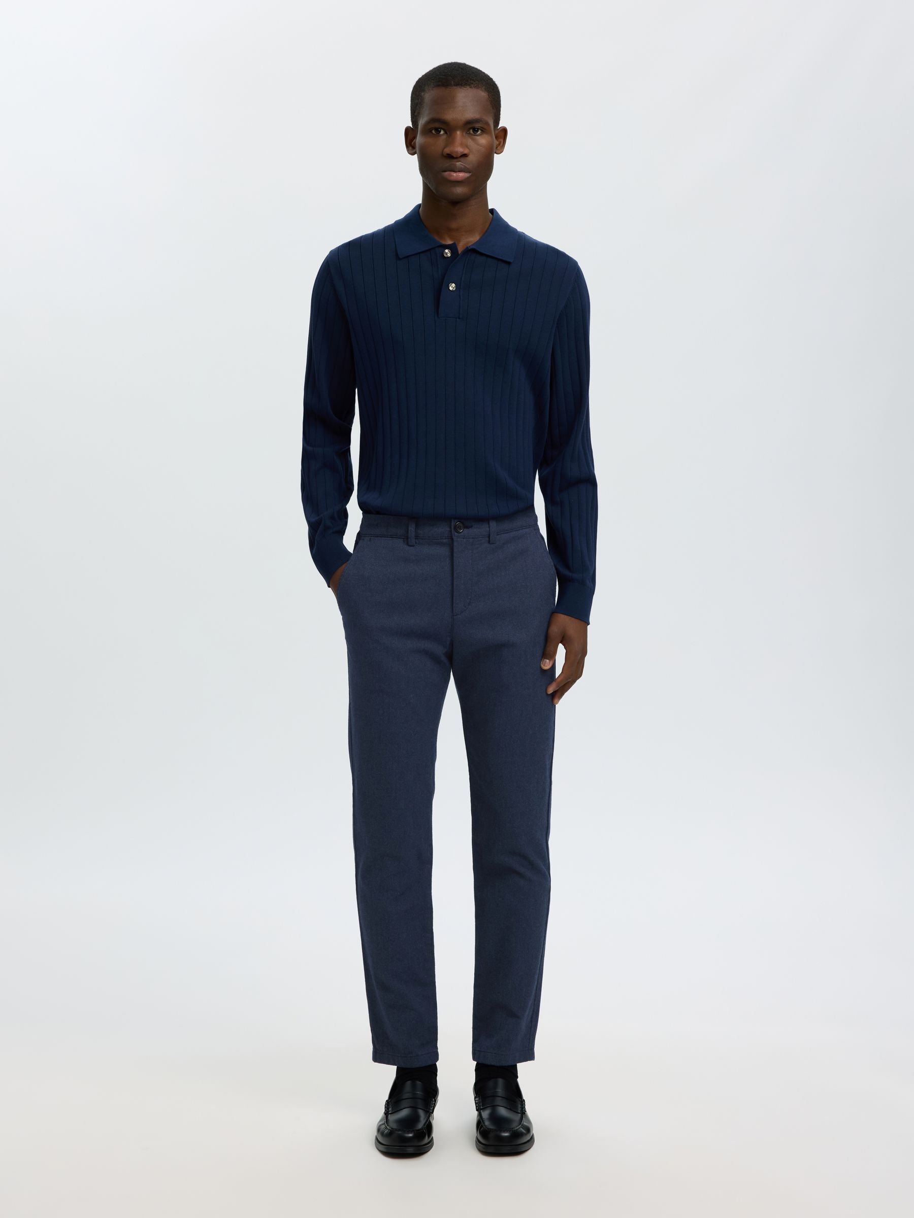 175 SLIM FIT BRUSHED CHINO