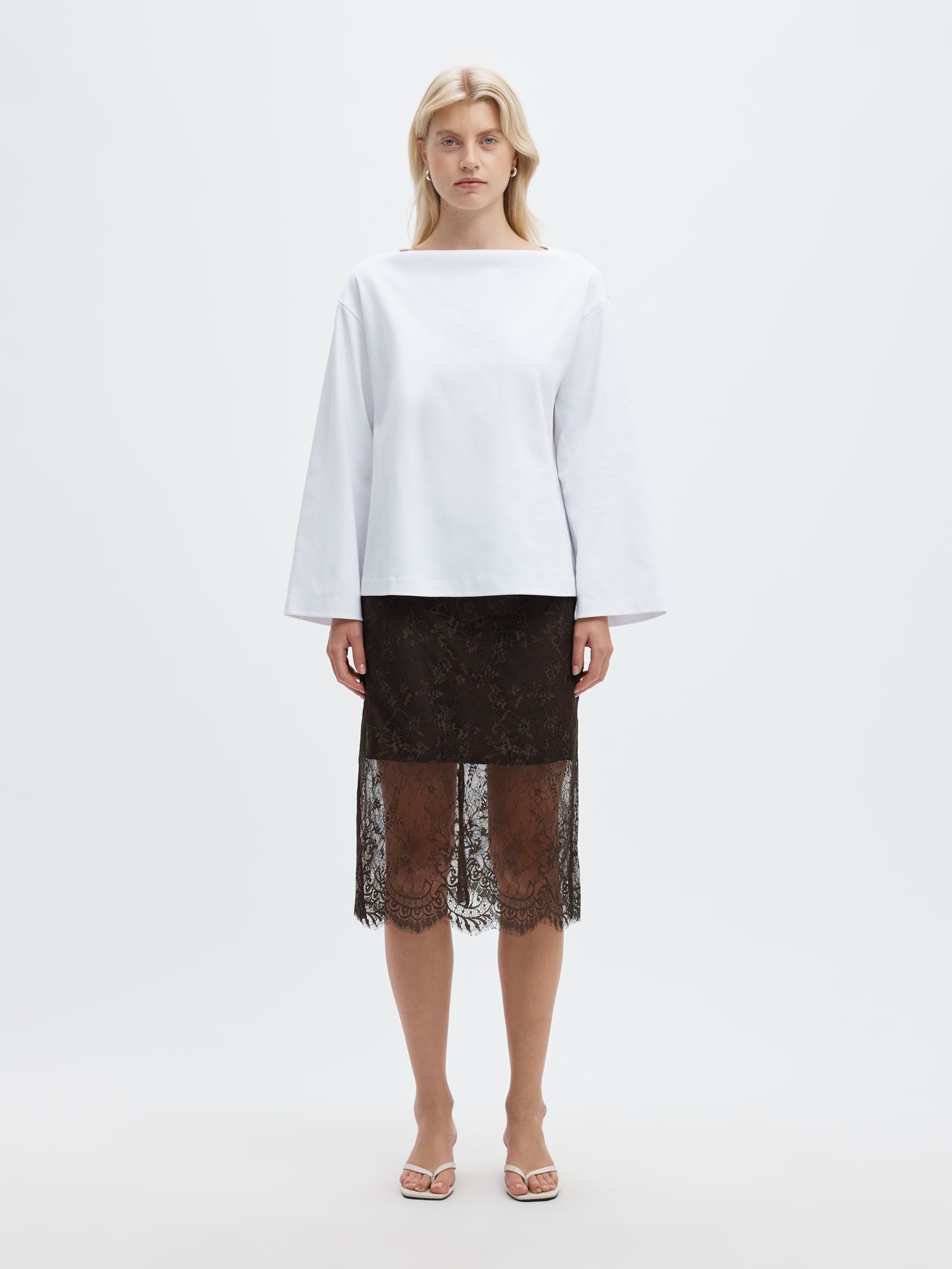 LACE MIDI SKIRT