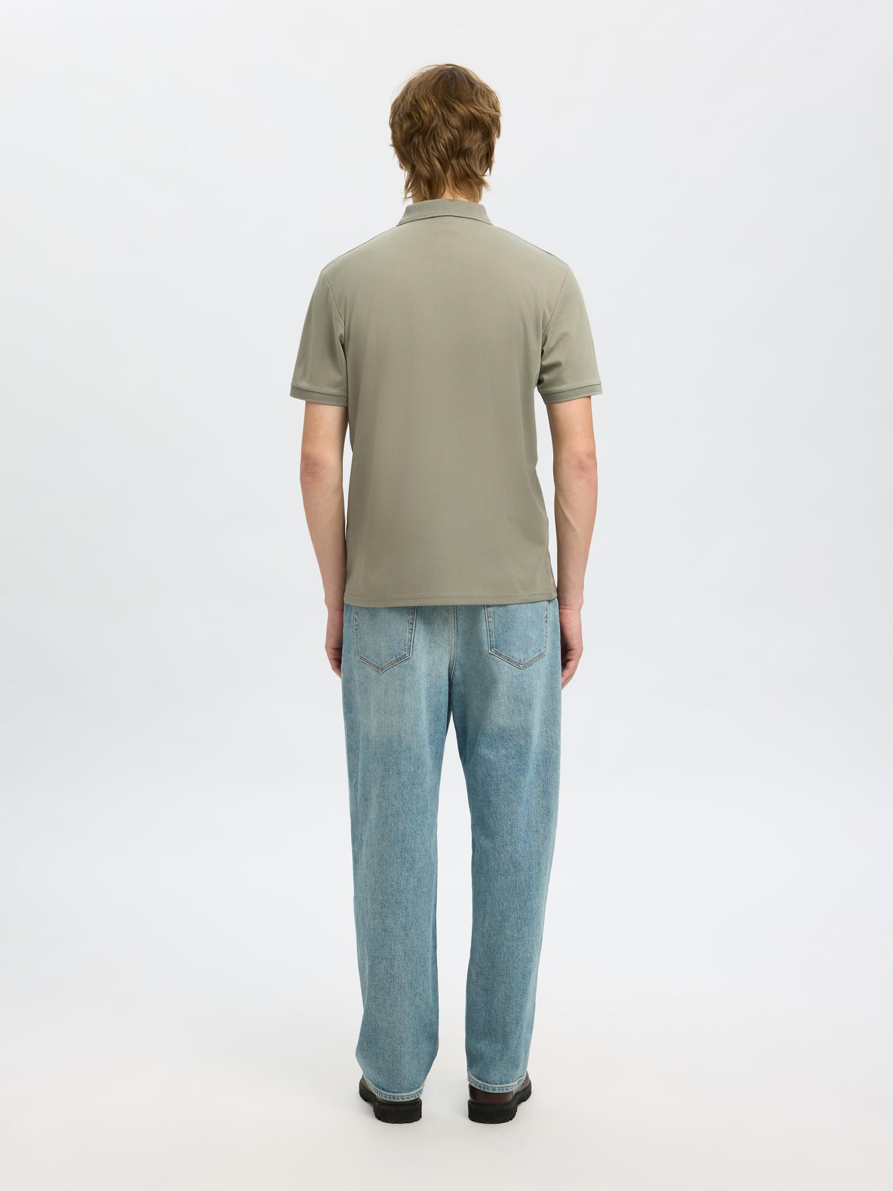 SHORT SLEEVED POLO SHIRT