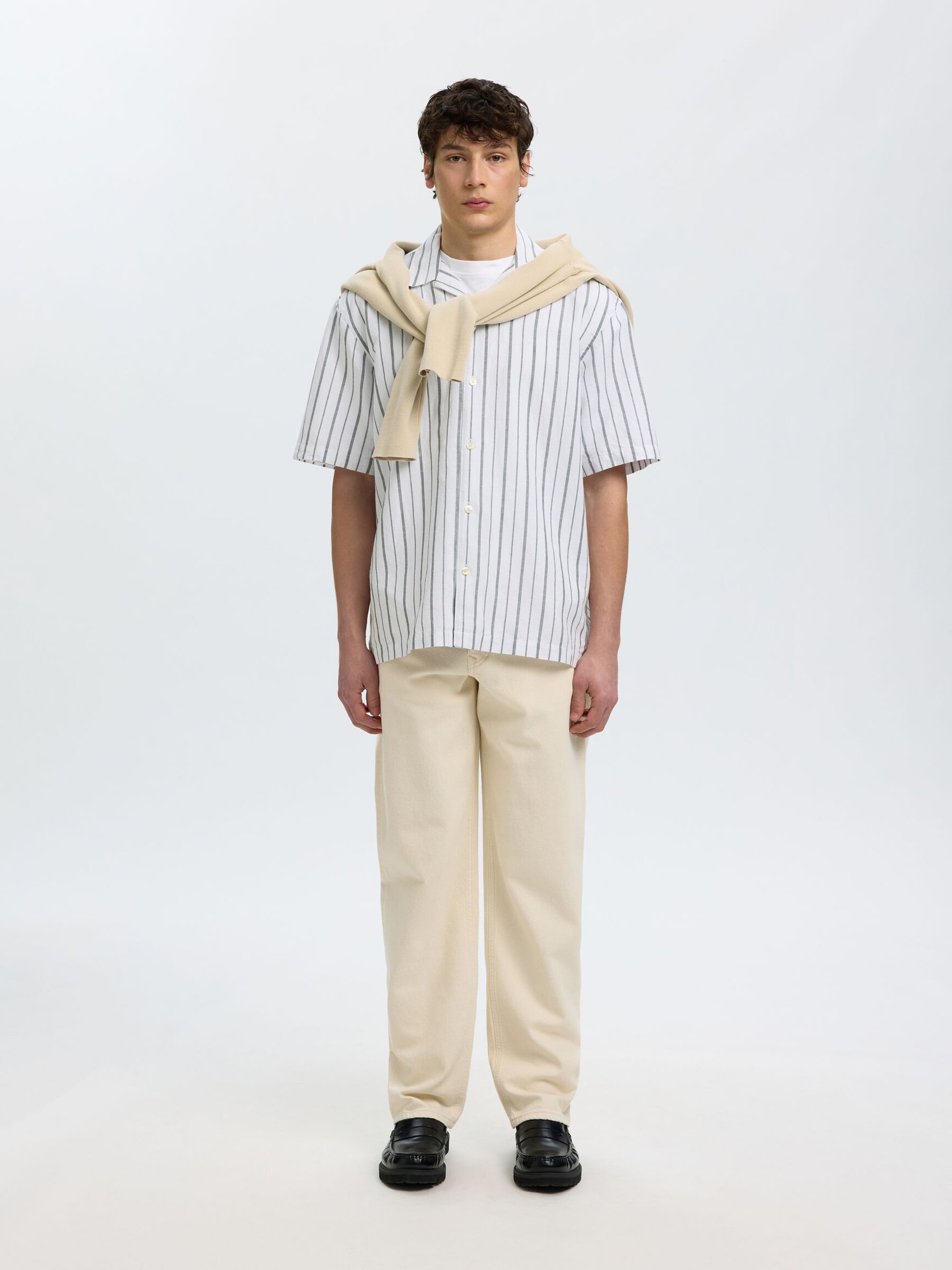 LINEN BLEND SHORT SLEEVED SHIRT