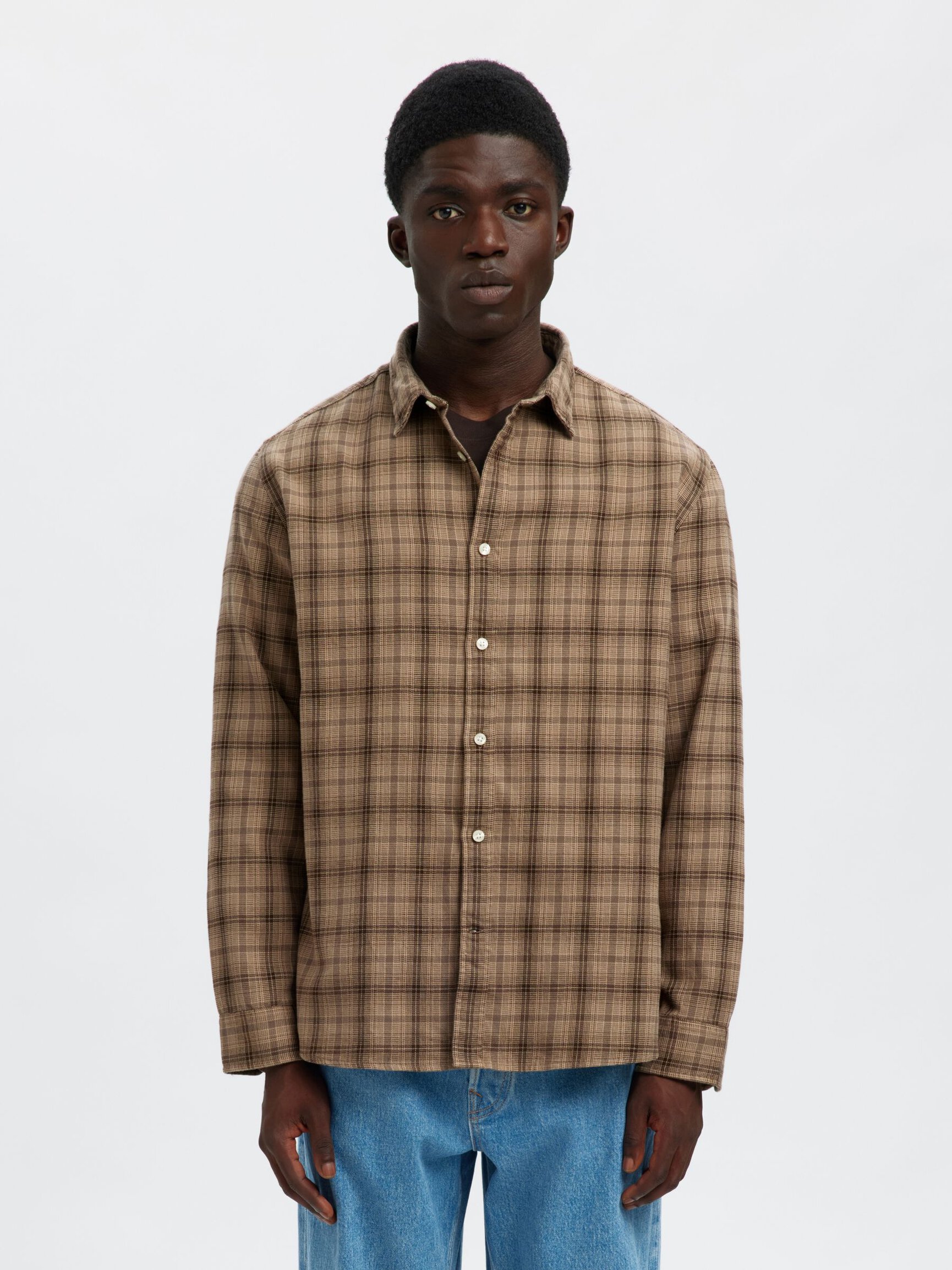 REGULAR FIT SHIRT