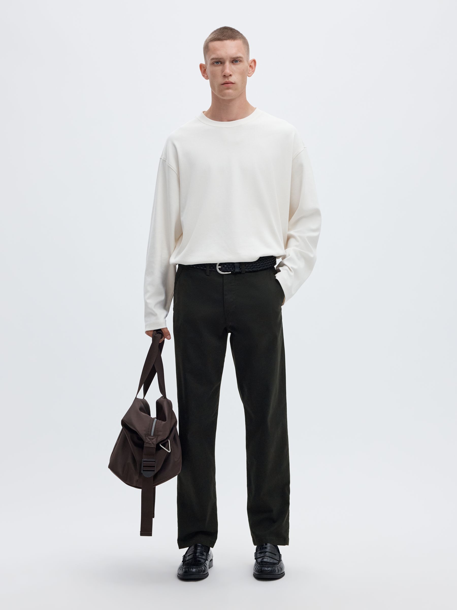 196 STRAIGHT FLEX CHINOS