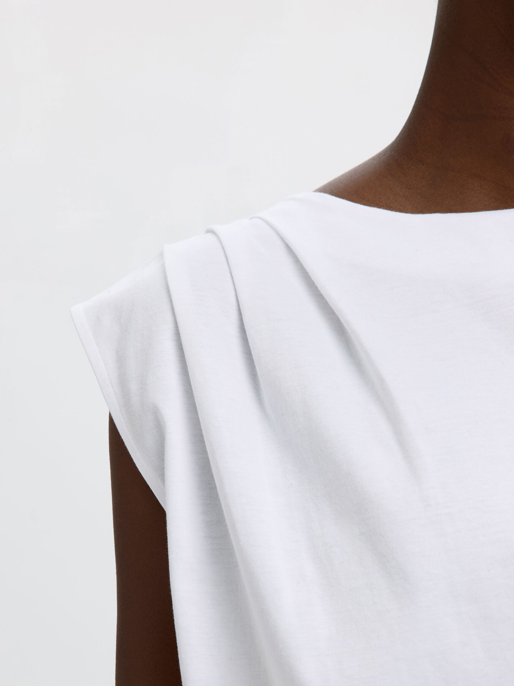 COTTON SLEEVELESS TOP