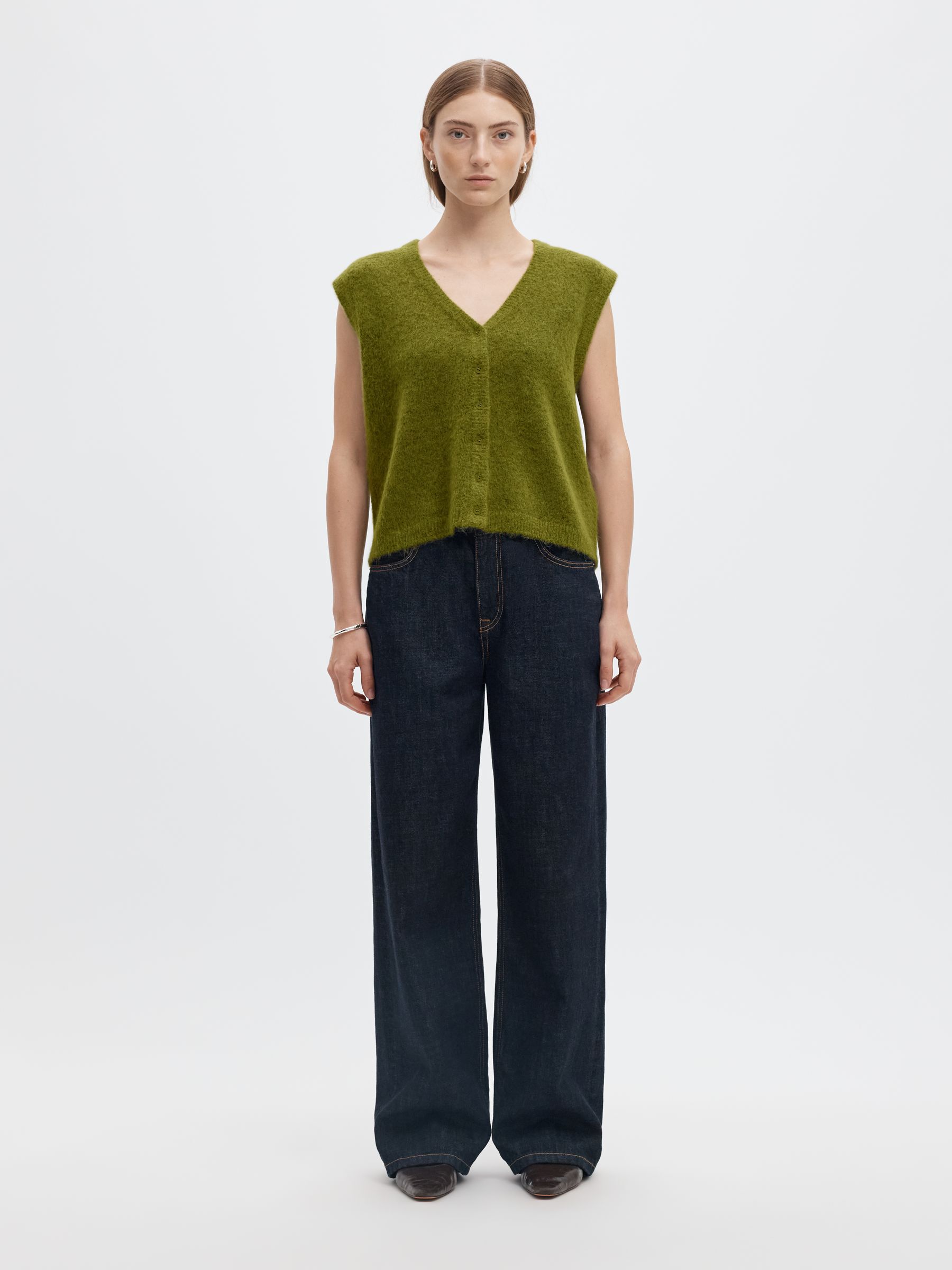 WOOL BLEND KNITTED VEST