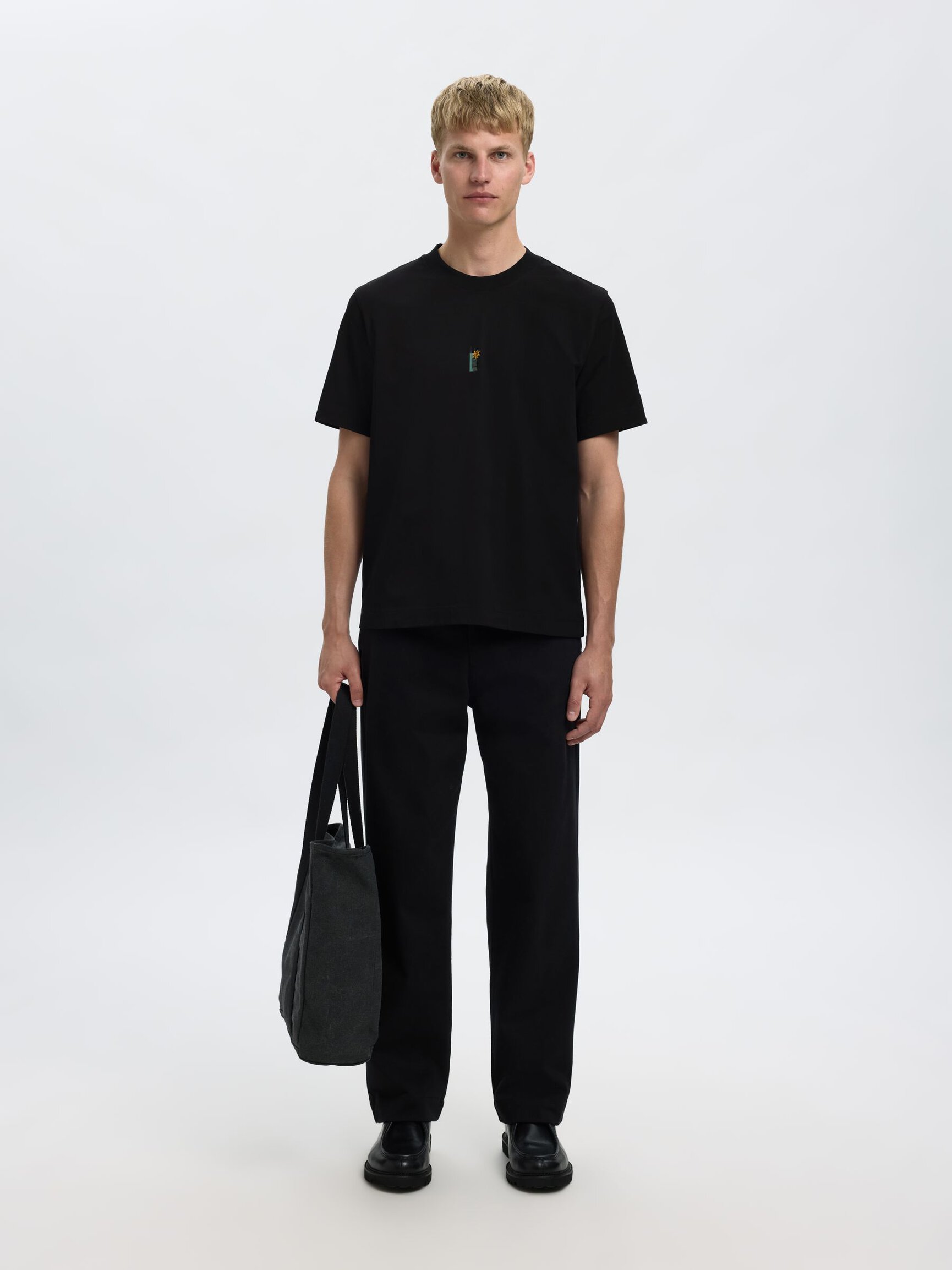 PRINTED REGULAR FIT T-SHIRT