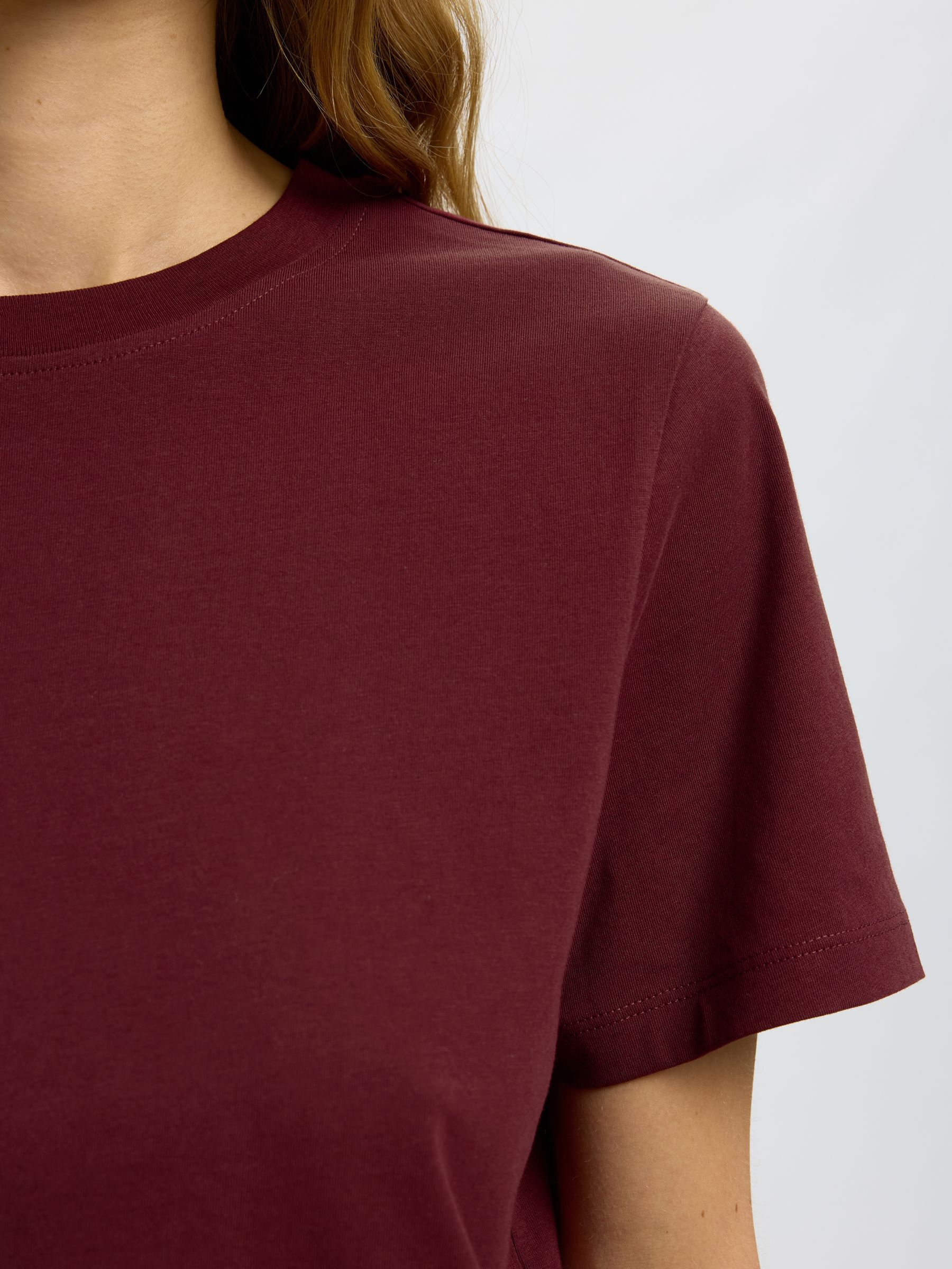 CLASSIC COTTON T-SHIRT