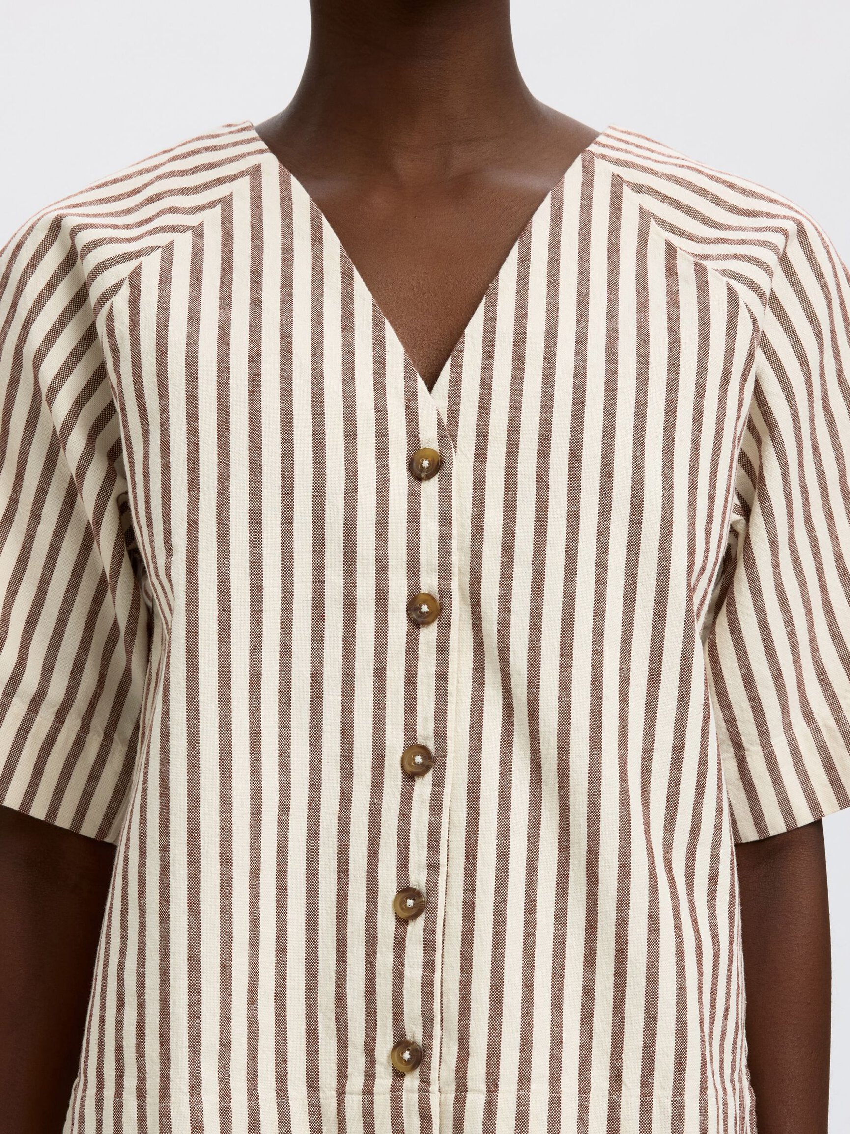 COTTON BLEND 2/4 SLEEVED BLOUSE