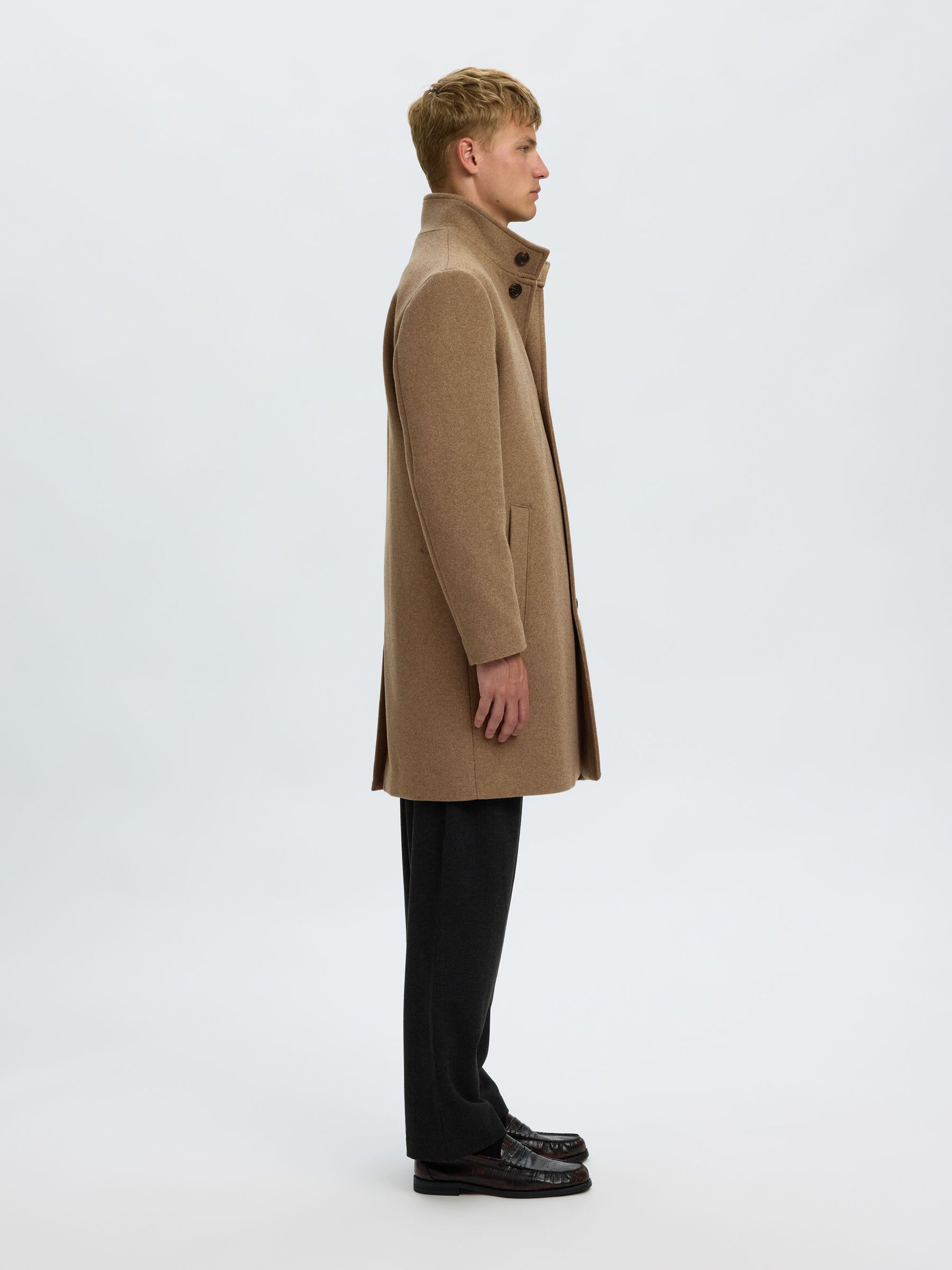 LONG WOOL-BLEND COAT