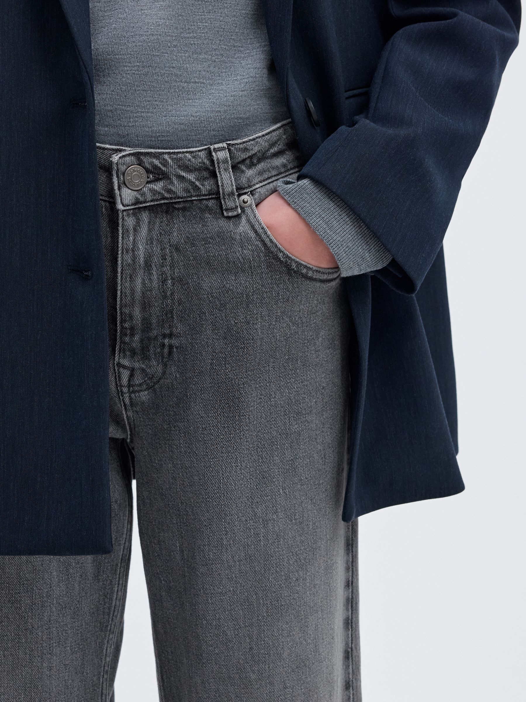 TAILLE MI-HAUTE JEAN DROIT
