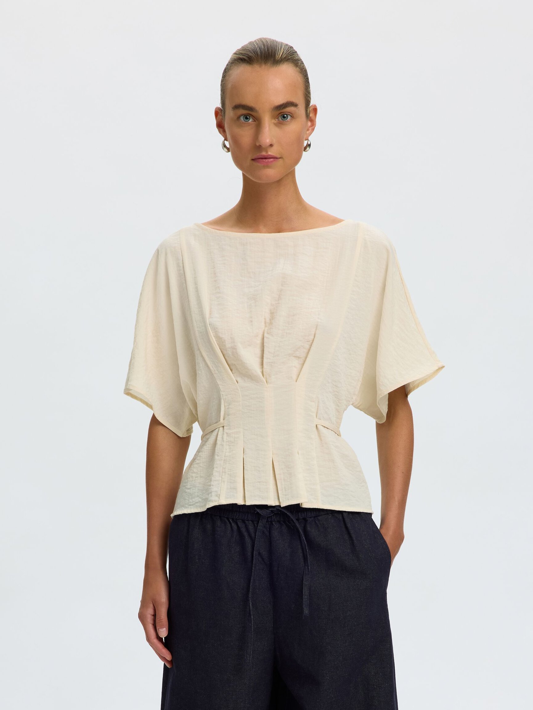 VISCOSE BLEND PLEATED BLOUSE