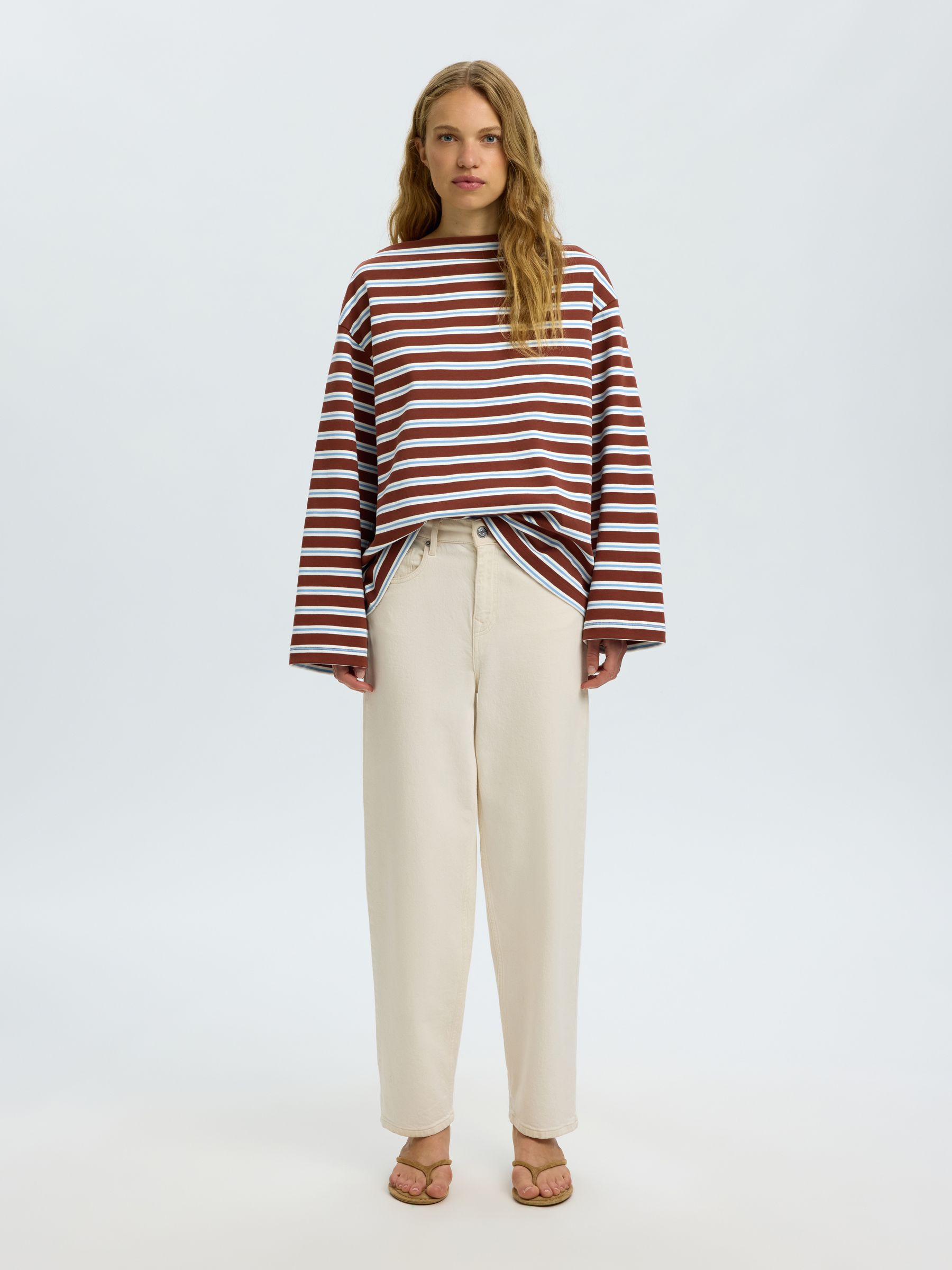 BOATNECK LONG SLEEVED TOP