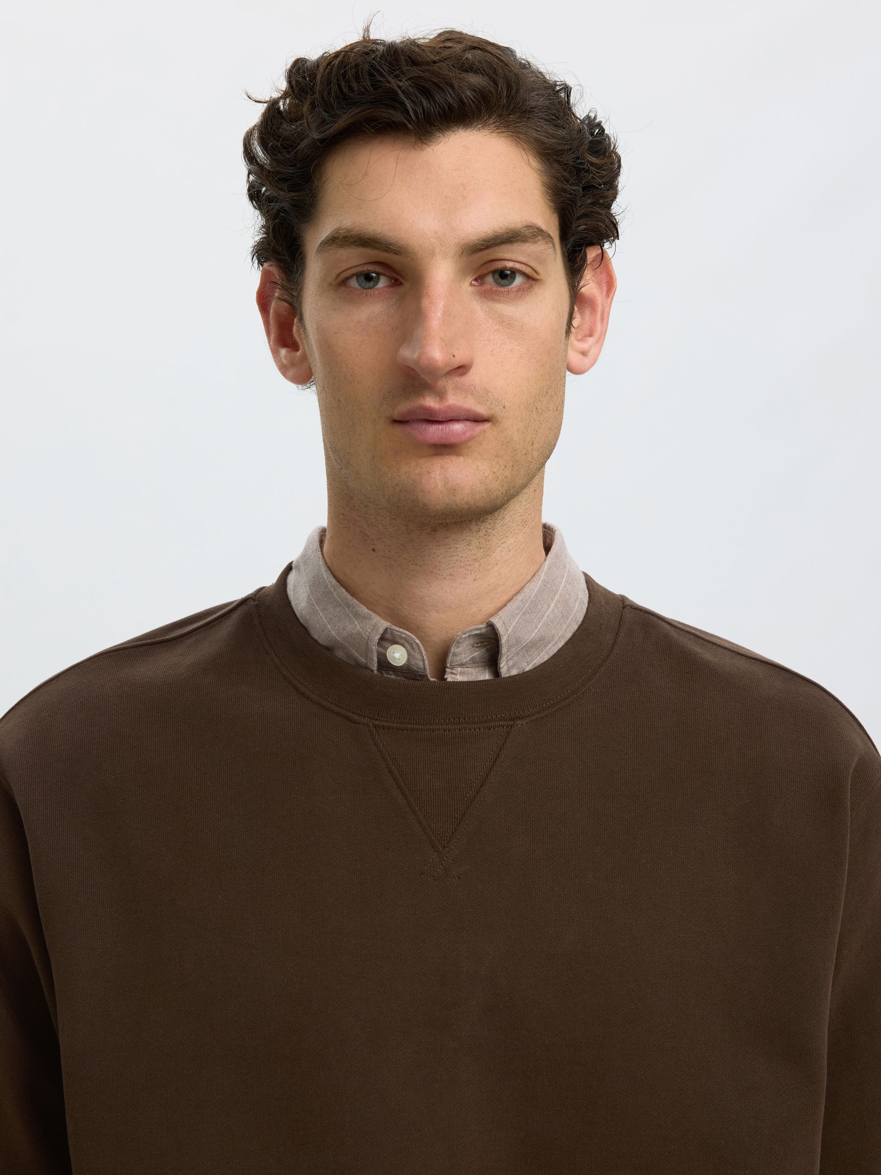 RELAXED FIT SWEATSHIRT