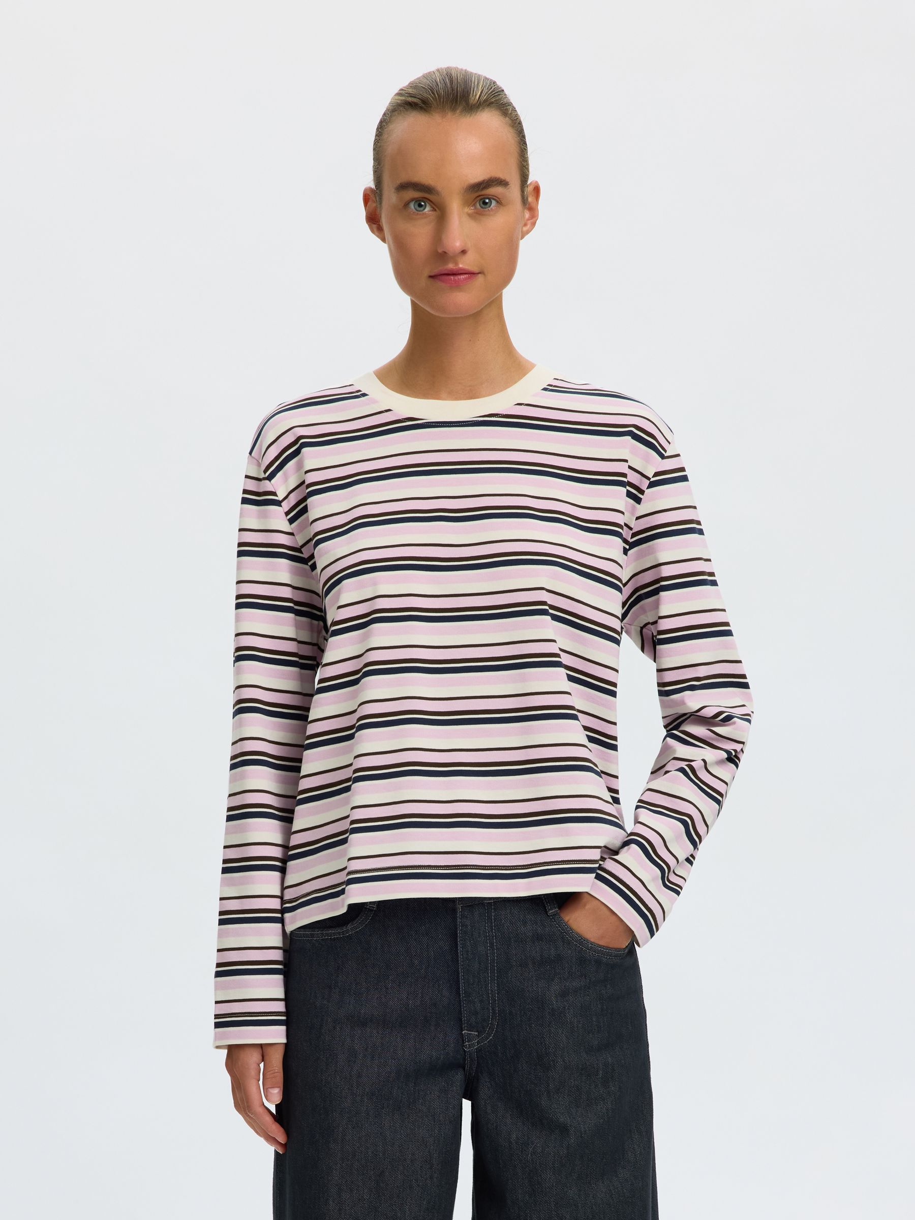 GESTREEPT T-SHIRT MET LANGE MOUWEN