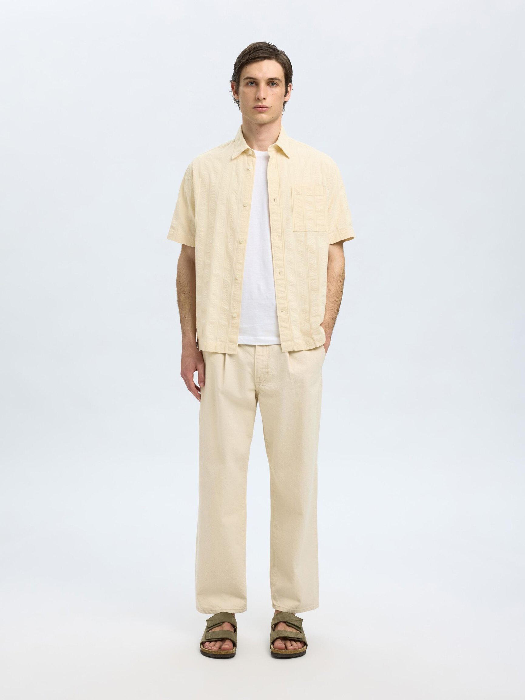 KOSZULA Z KRÓTKIM RĘKAWEM