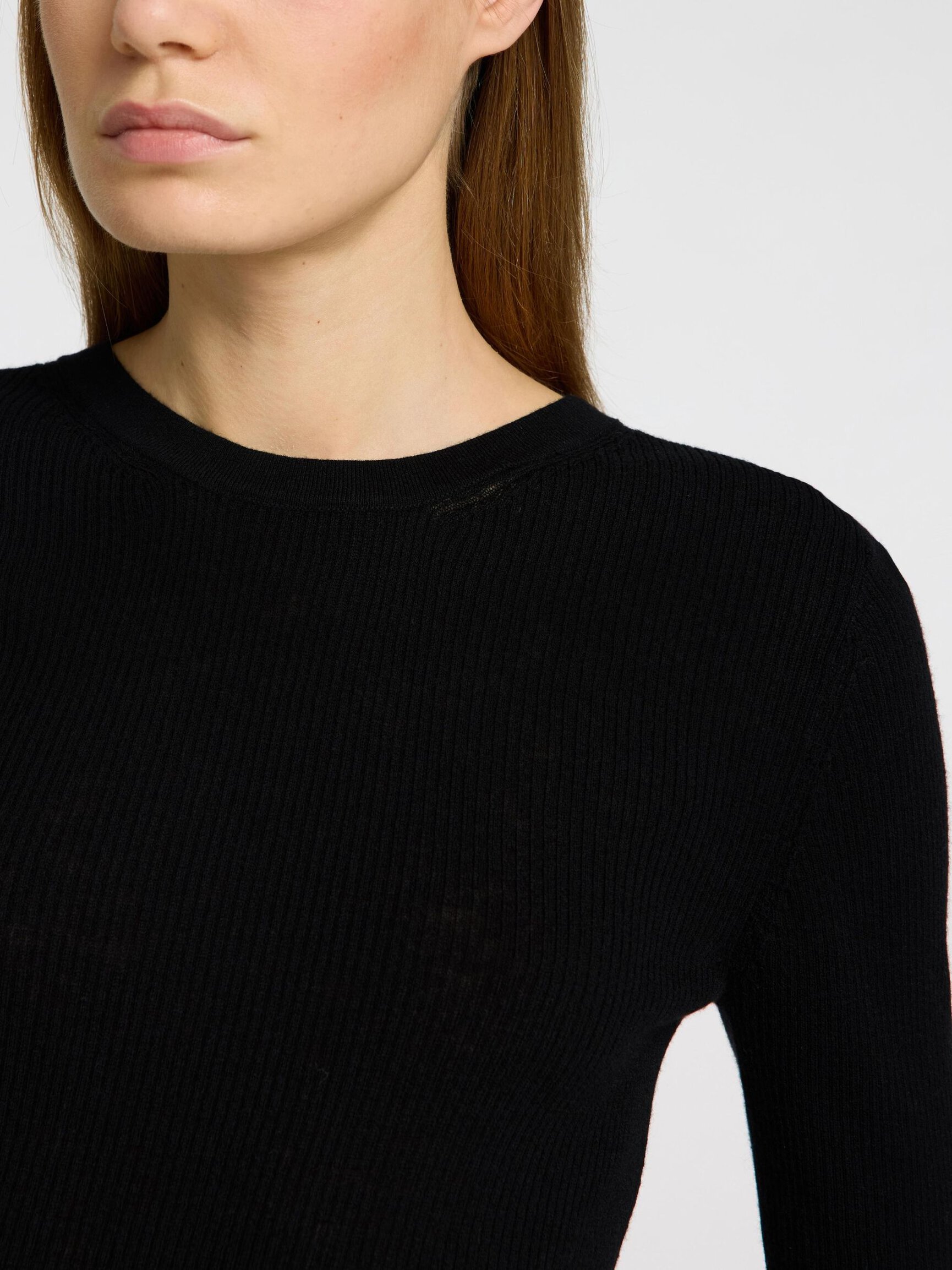 WOOL BLEND KNITTED TOP