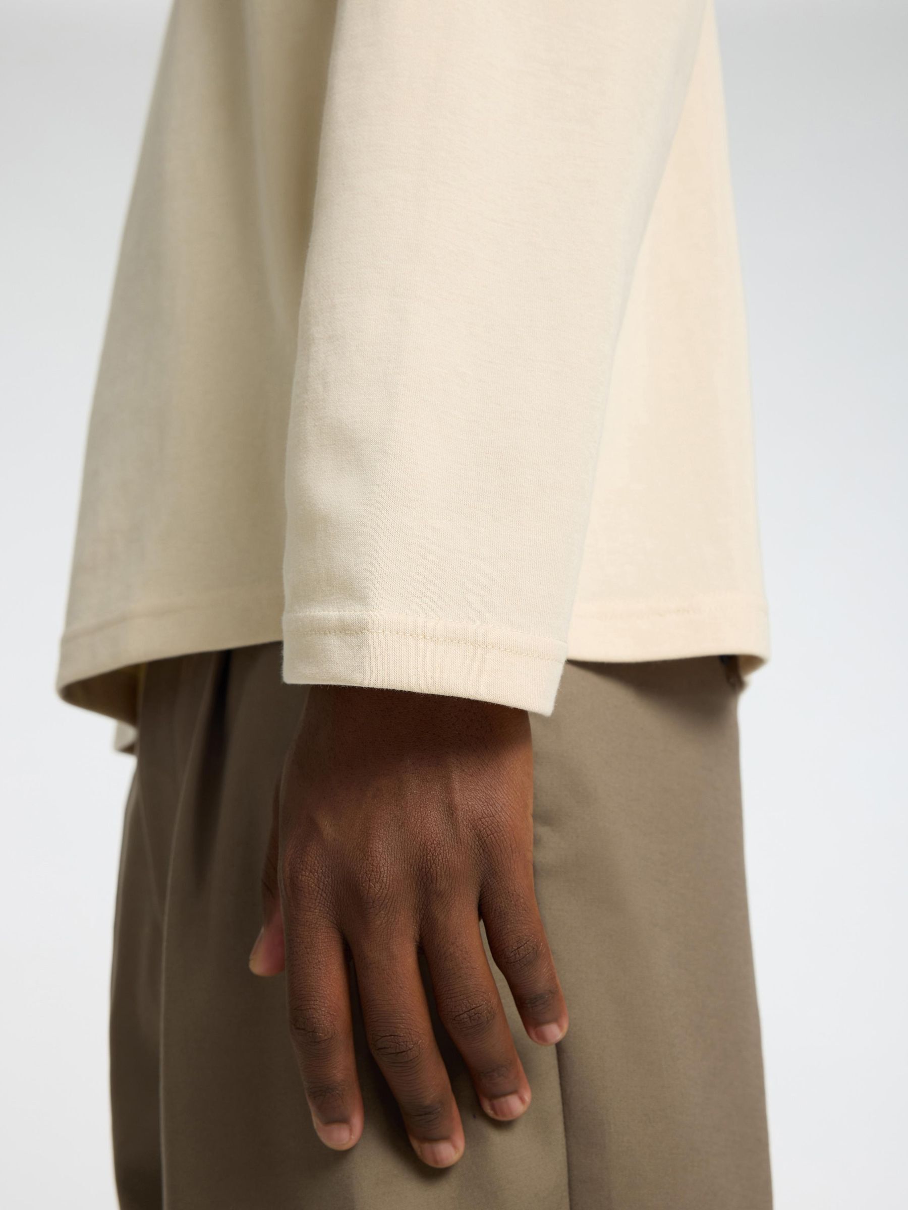 LOOSE FIT  LONG-SLEEVED T-SHIRT