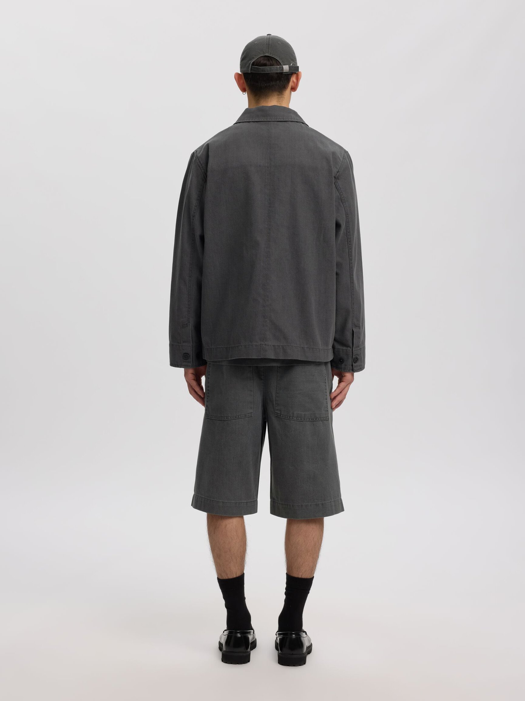 LONG SLEEVED OVERSHIRT