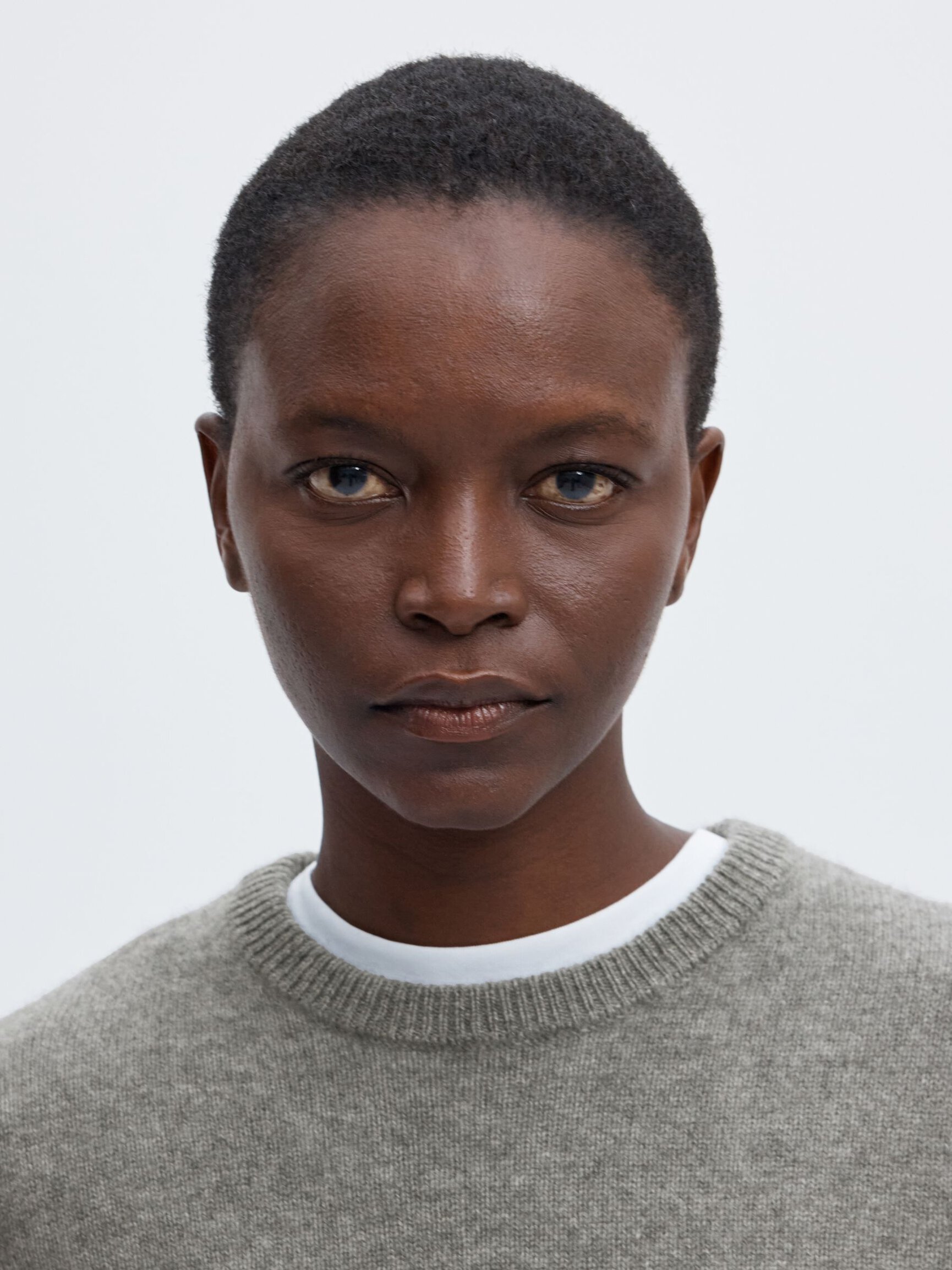 CASHMERE KNITTED JUMPER