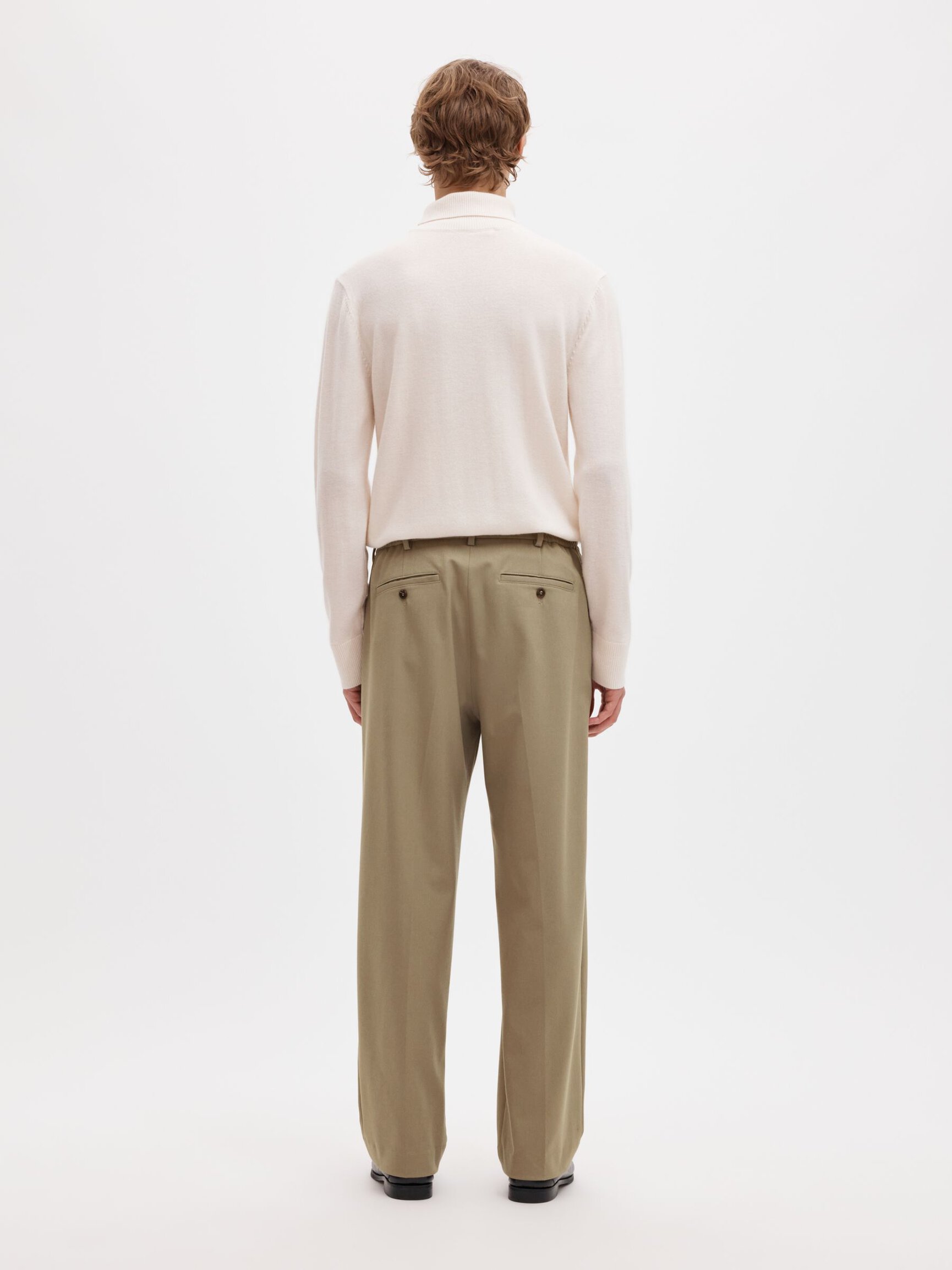 220 LOOSE FIT TROUSERS
