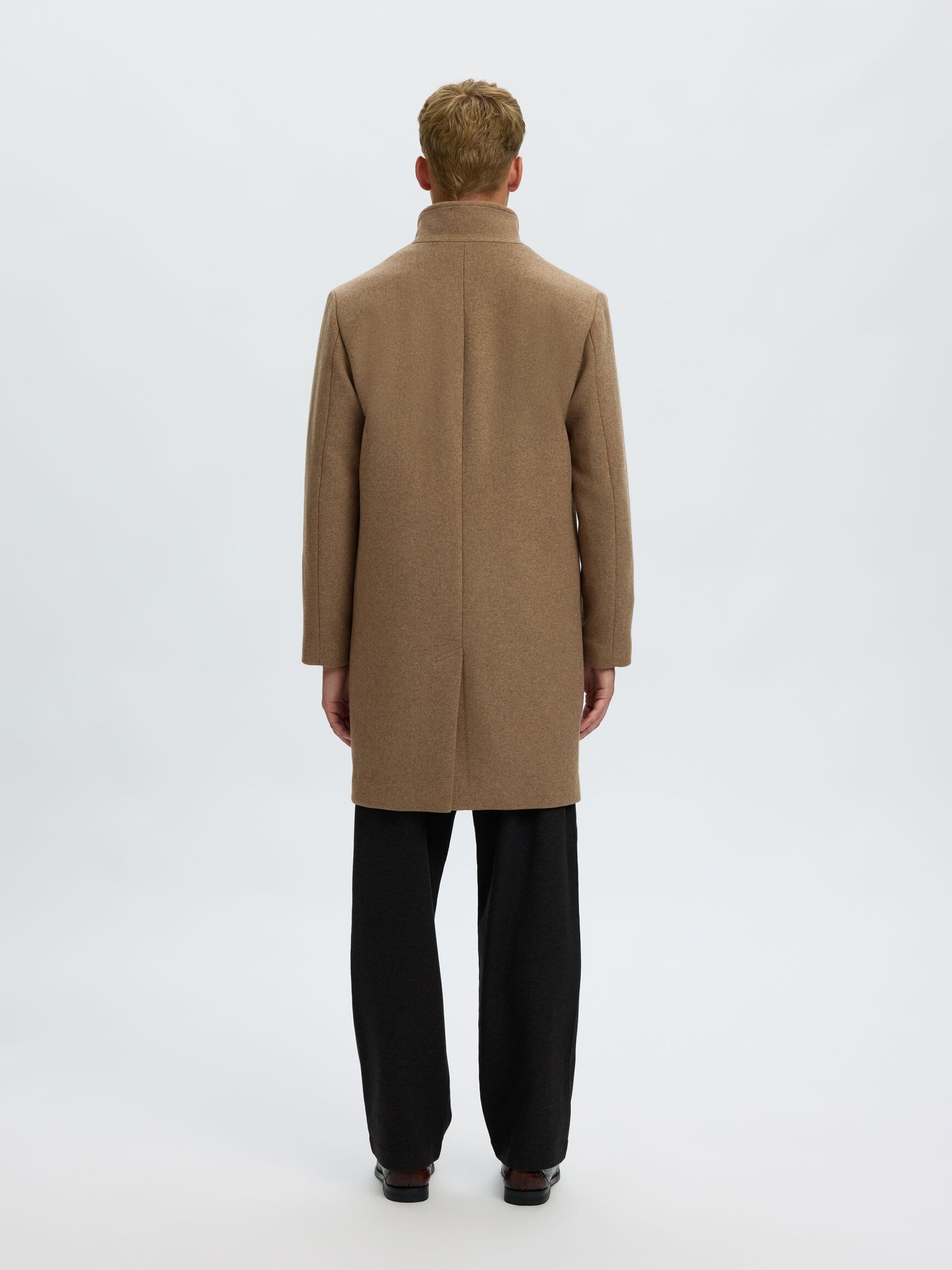 LONG WOOL-BLEND COAT