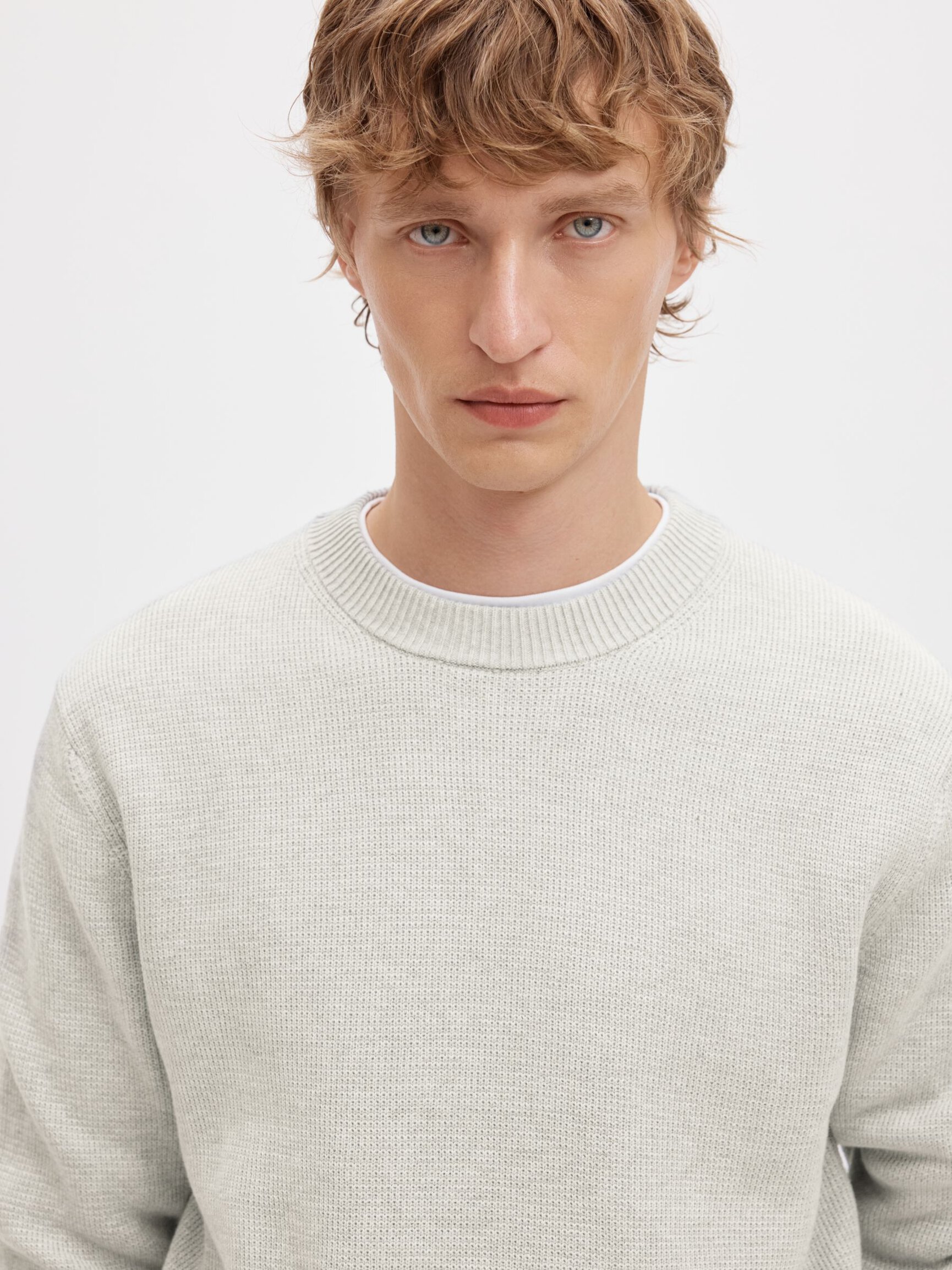 CREWNECK PULLOVER