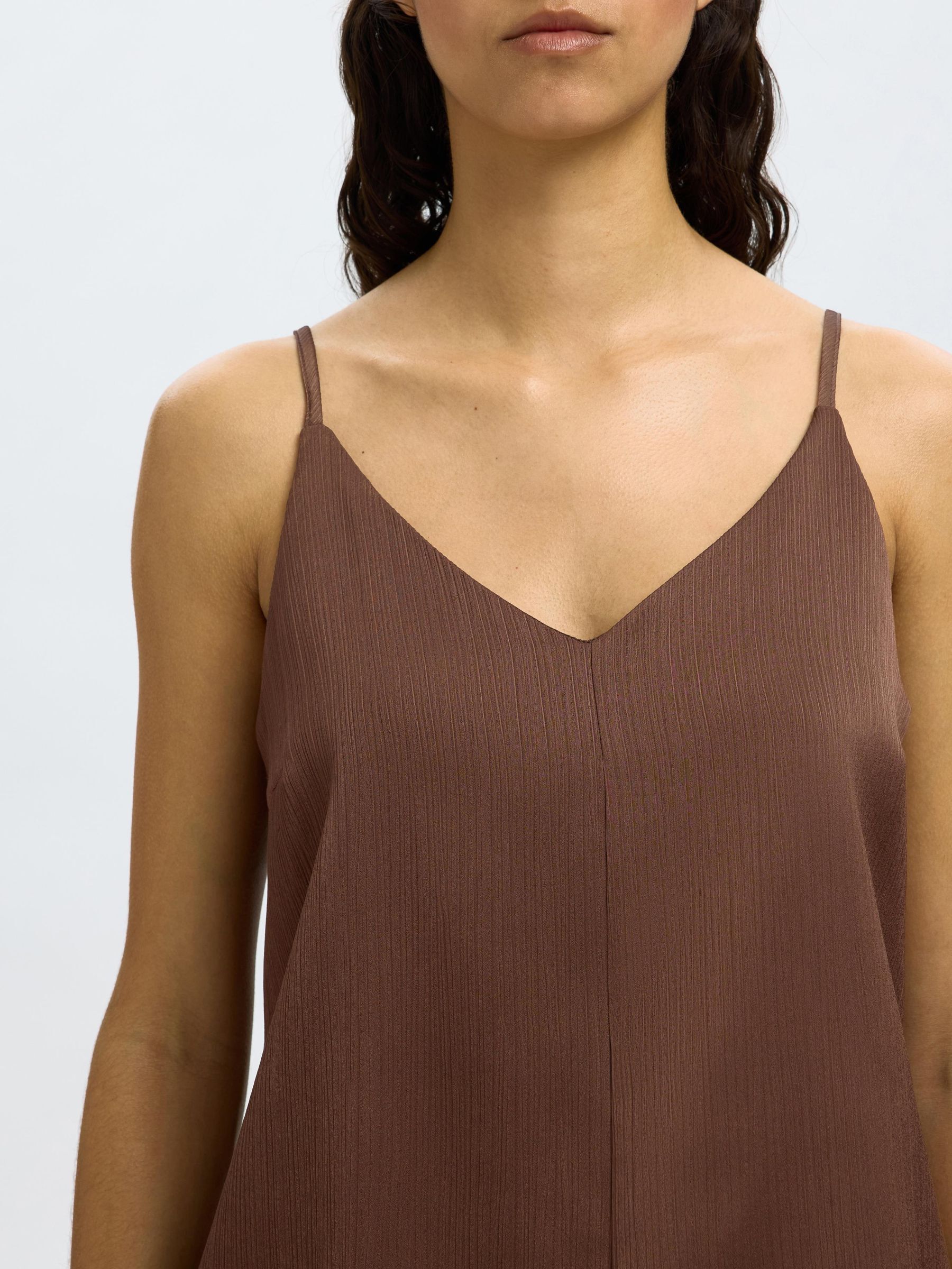 SATIN SPAGHETTI STRAP TOP