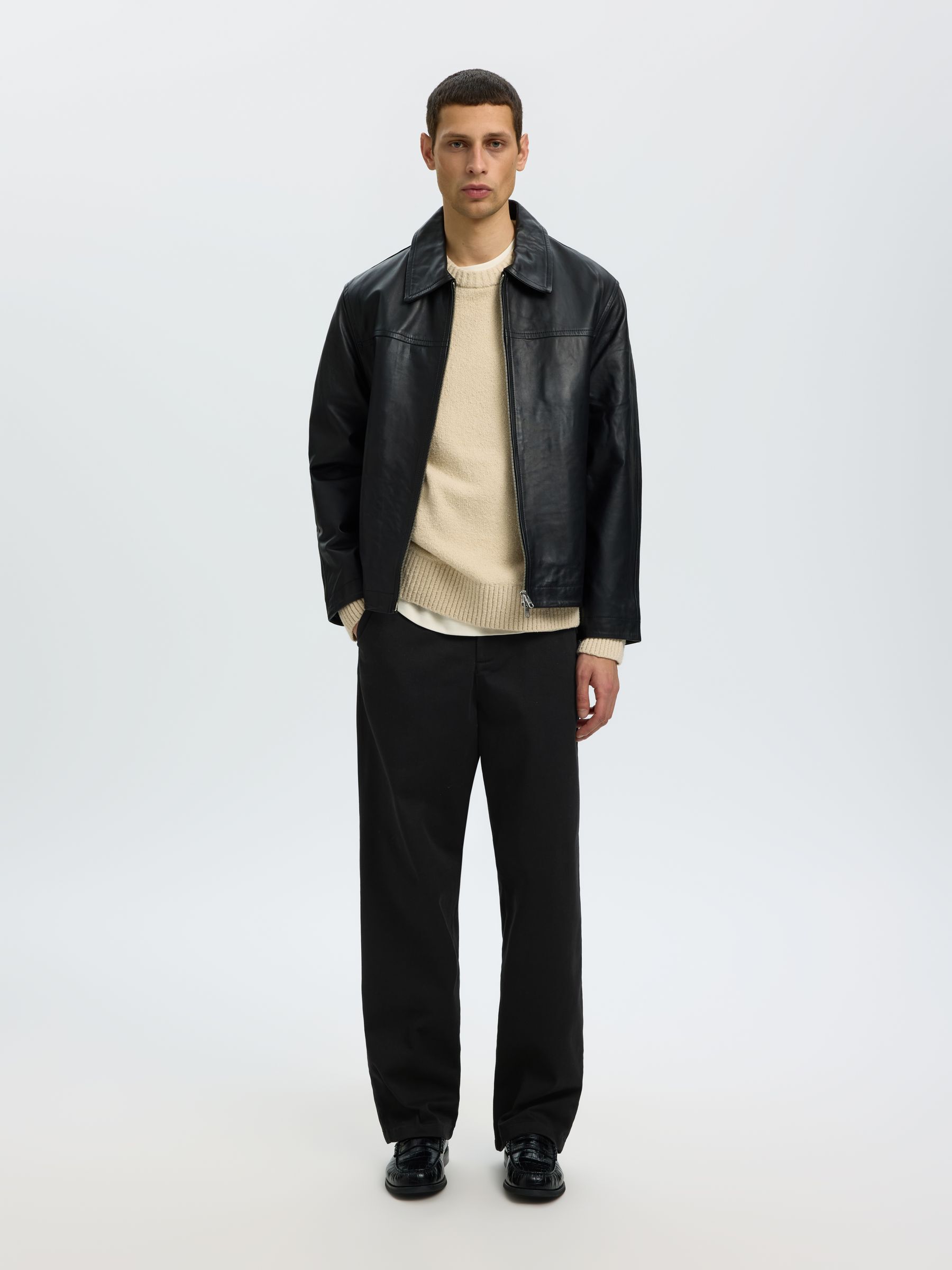 220 LOOSE FIT TROUSERS