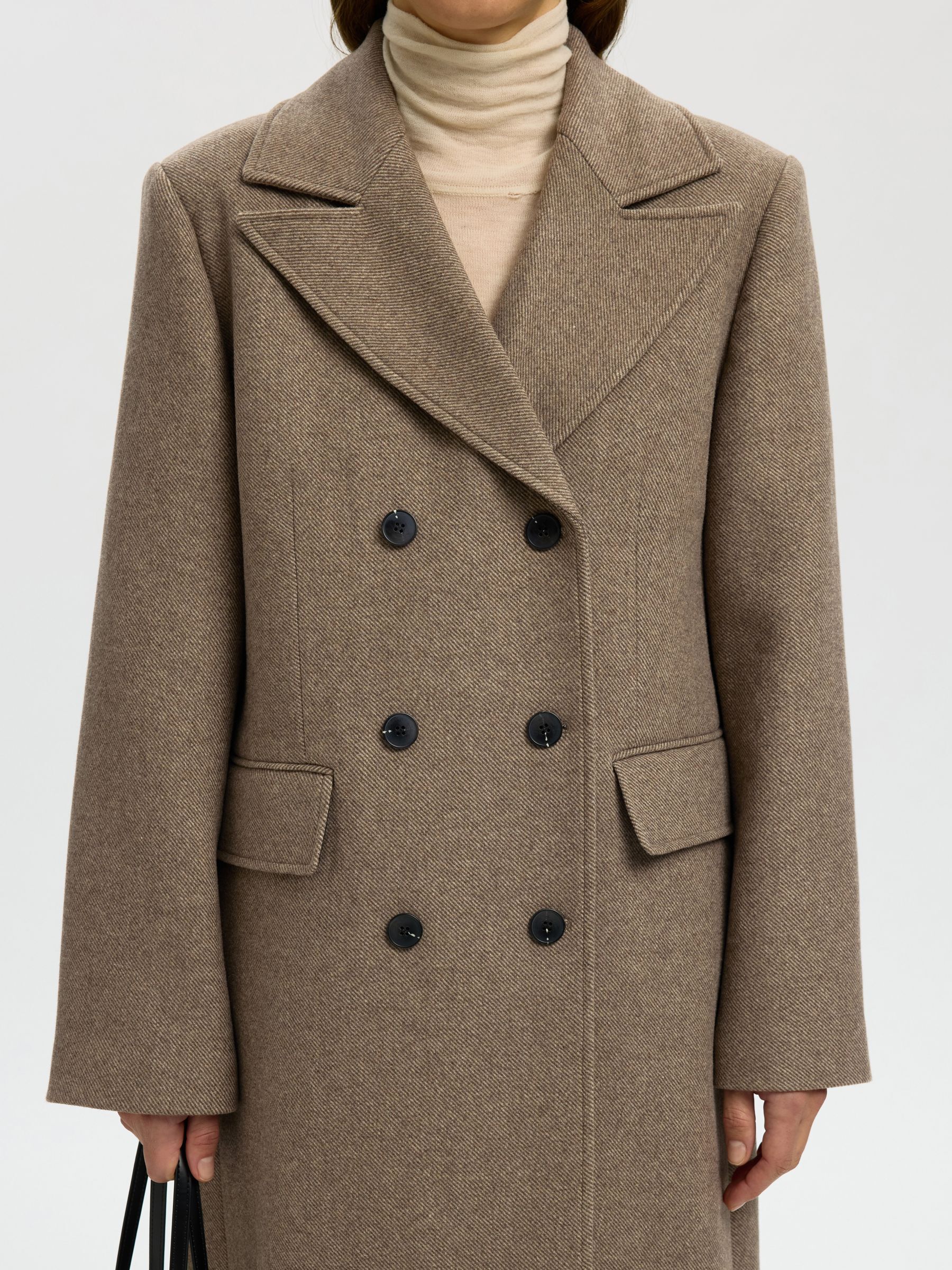 WOOL BLEND COAT
