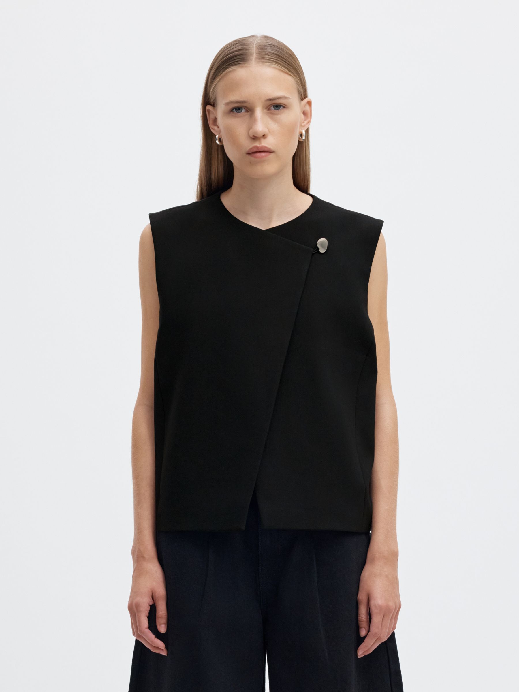 ASYMMETRIC WAISTCOAT