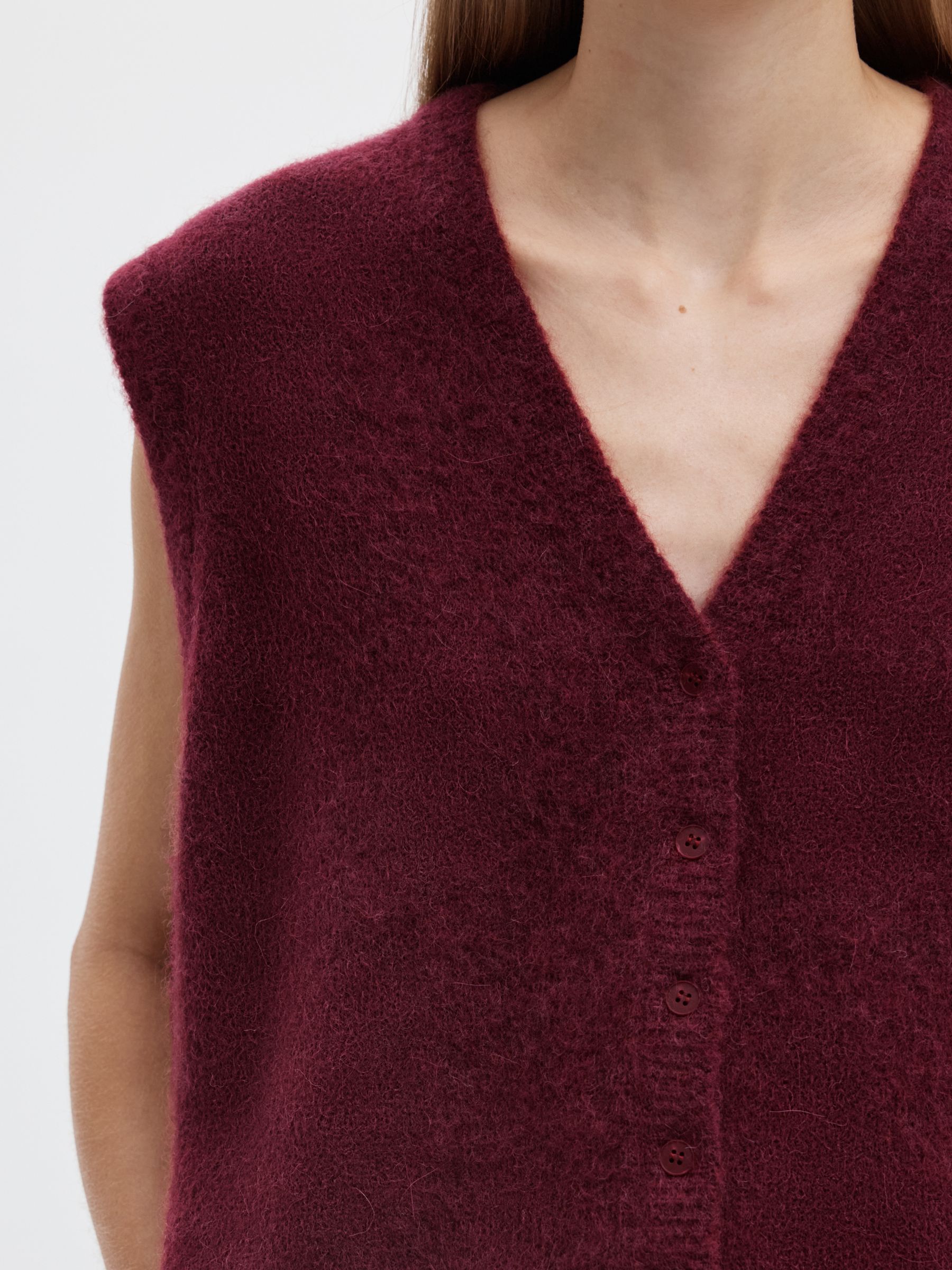 WOOL BLEND KNITTED VEST
