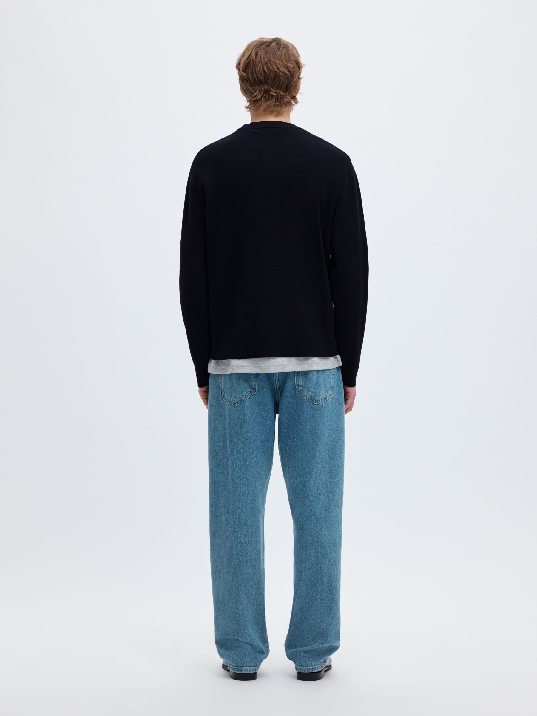 RELAXED FIT PULLOVER
