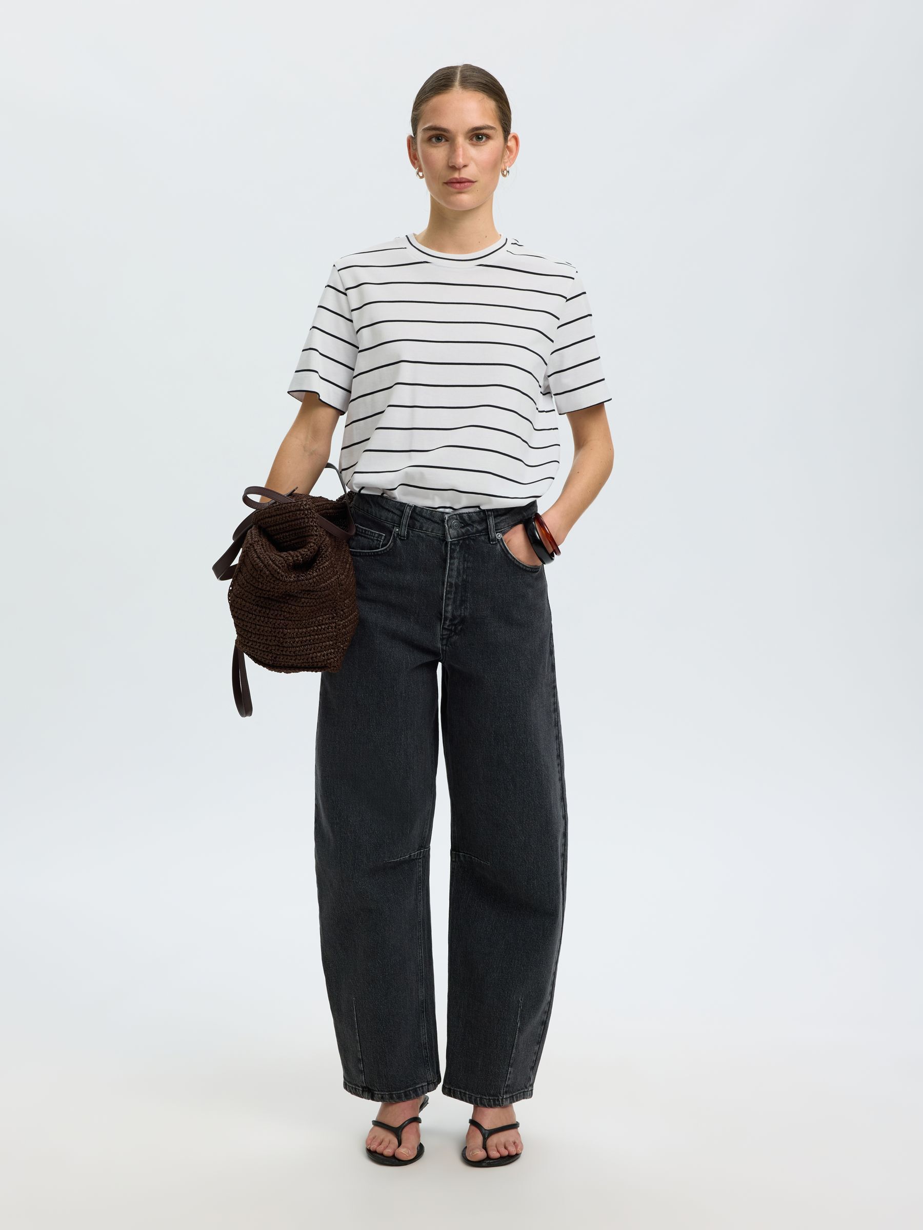 STRIPED BOXY FIT T-SHIRT