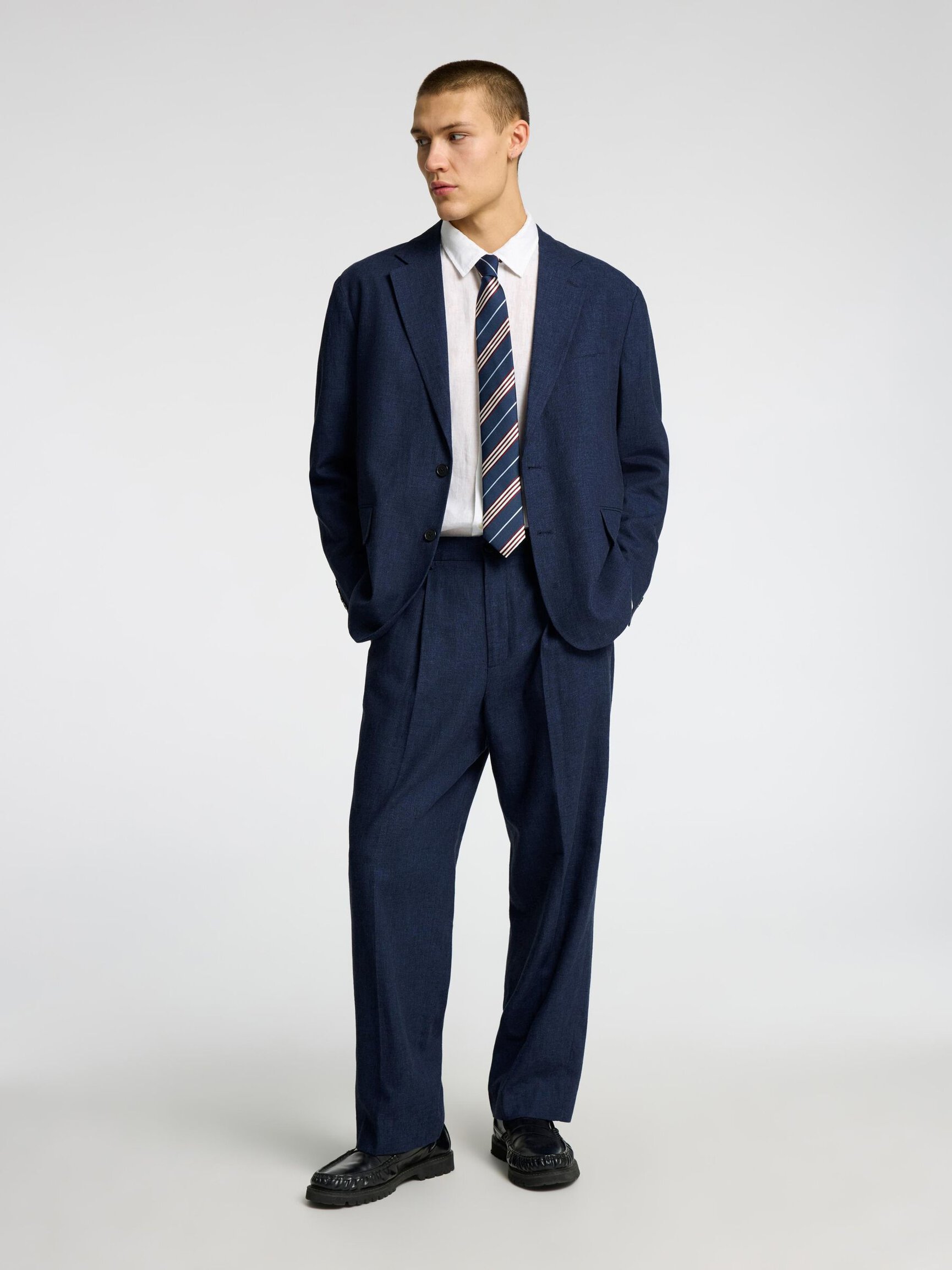 TAILORED LINEN BLEND LOOSE-FIT TROUSERS