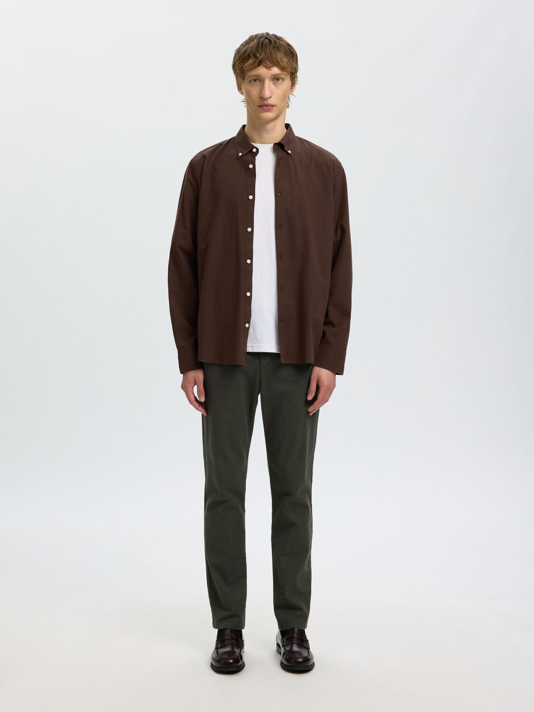 175 SLIM-FIT BRUSHED CHINOS