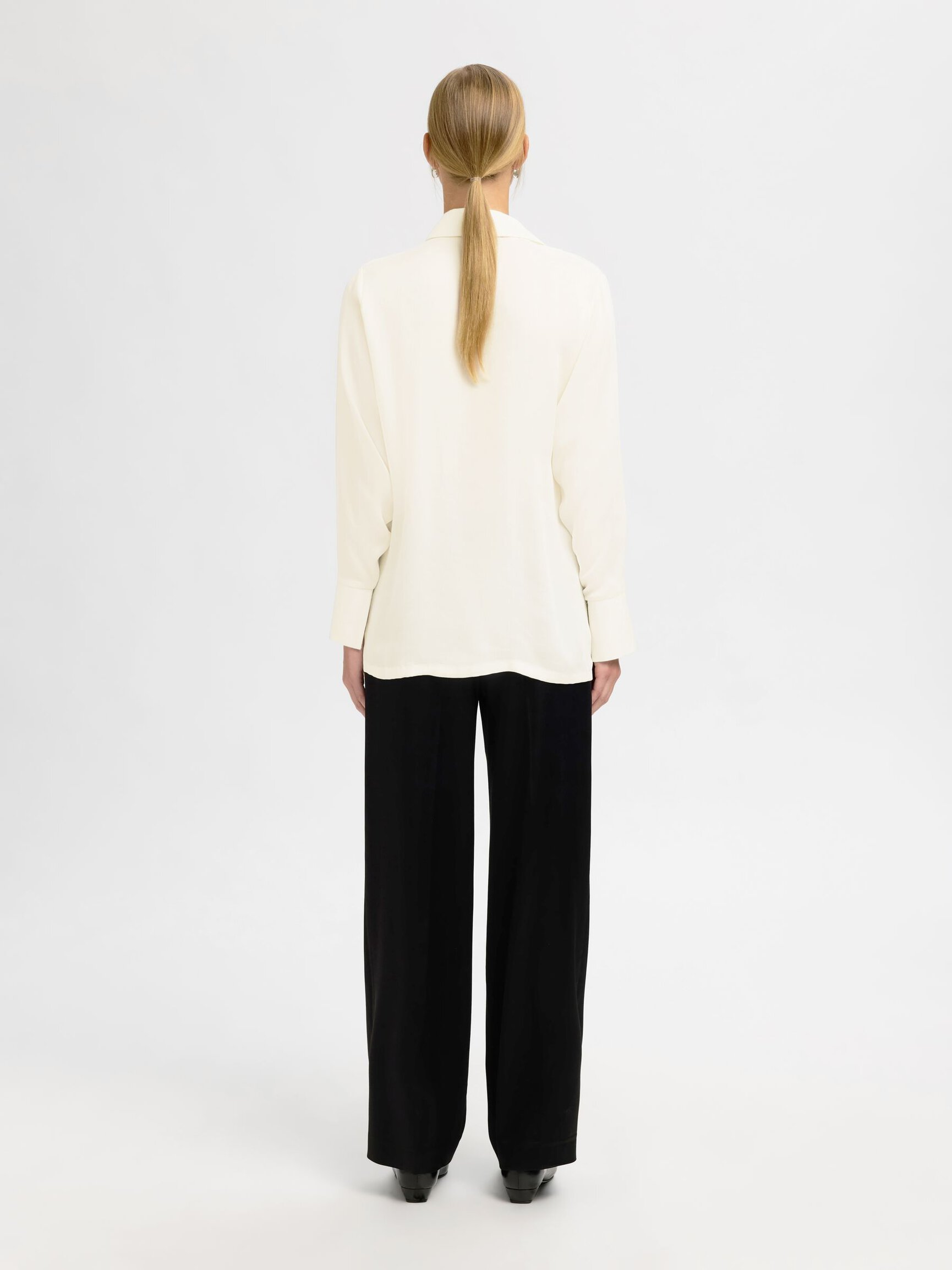 ASYMMETRIC LONG SLEEVED SHIRT