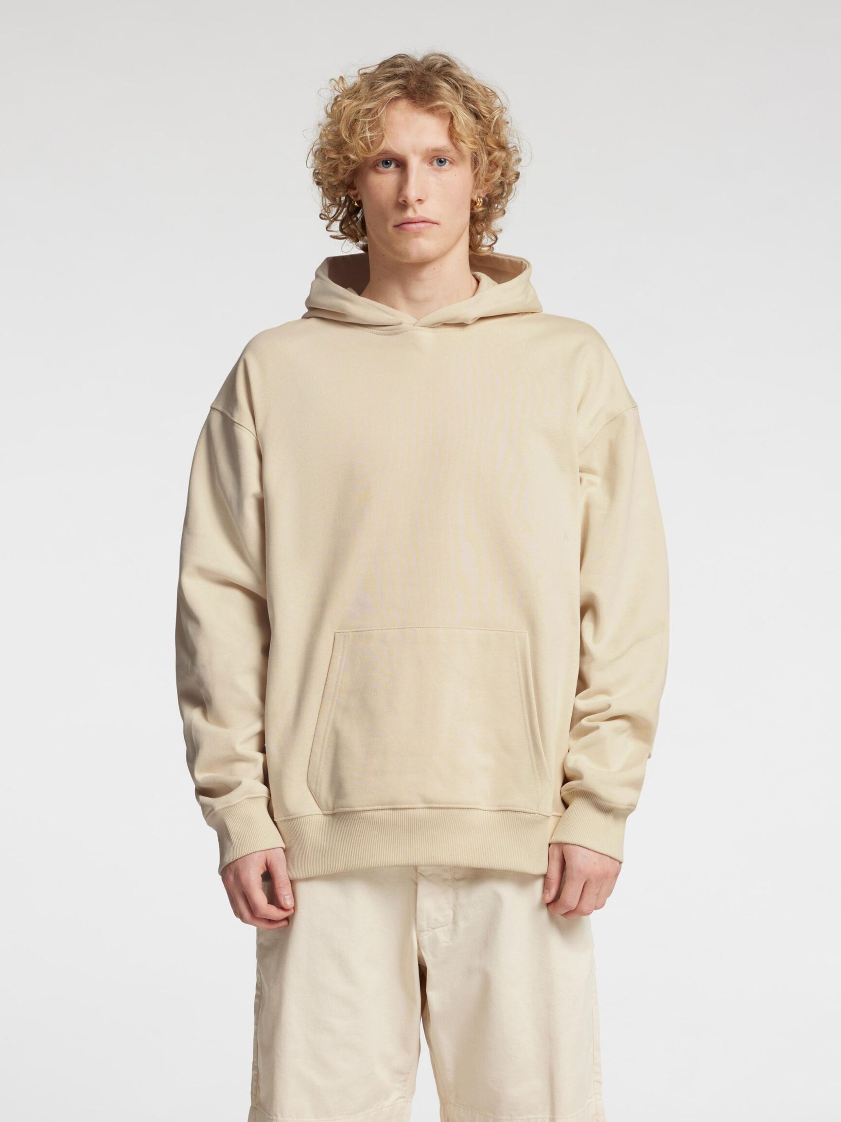 RELAXED FIT HOODIE