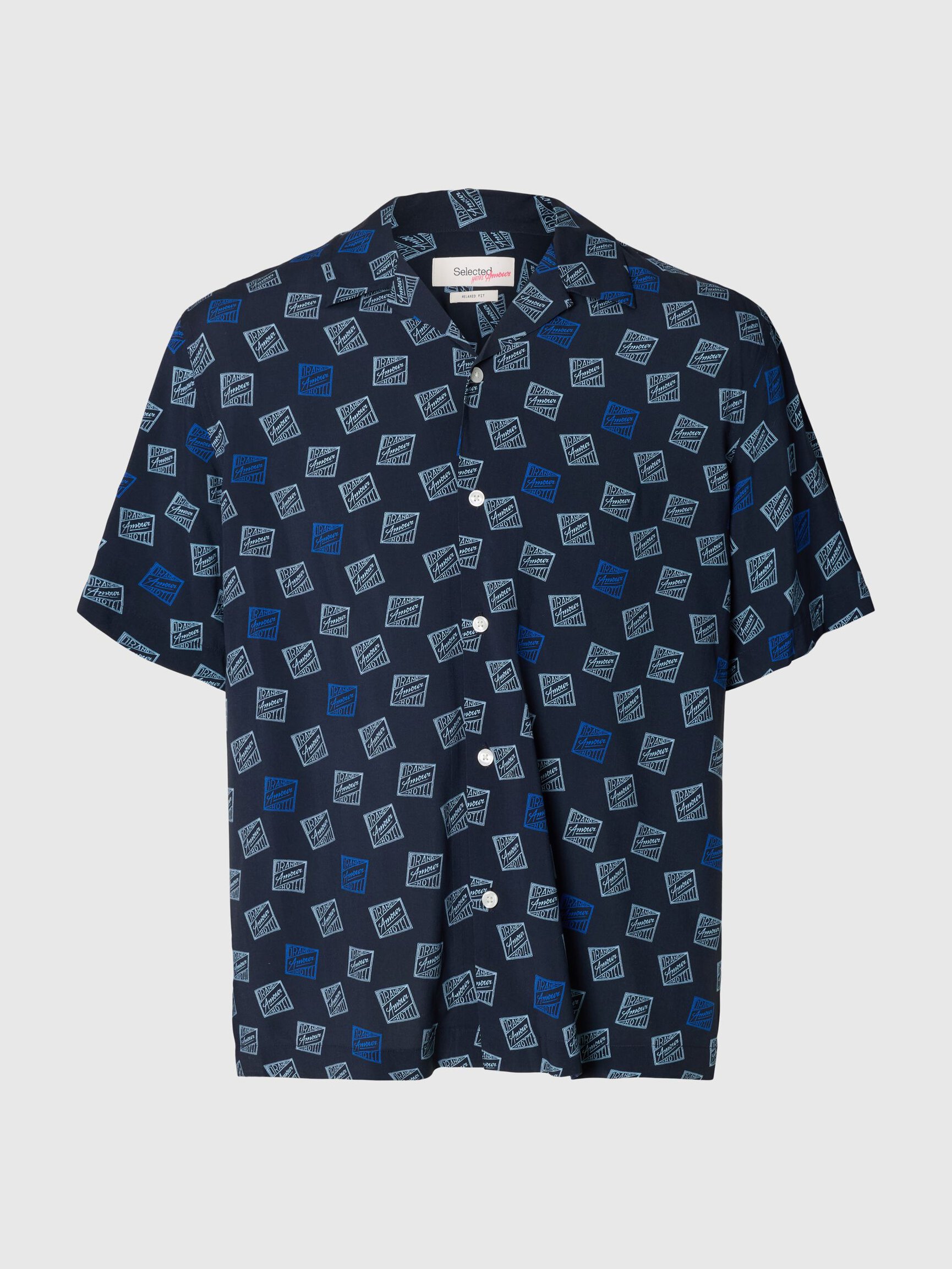 CORTE RELAJADO CAMISA DE MANGA CORTA